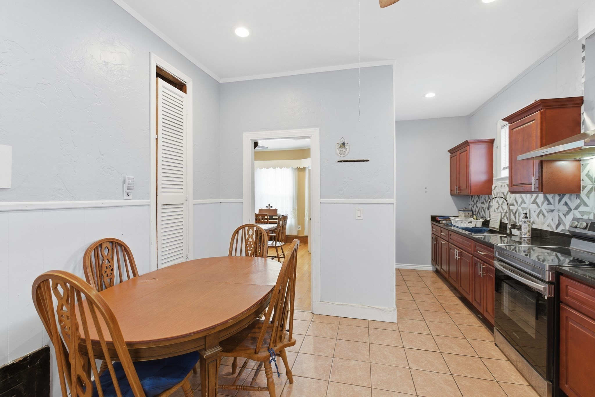35 Algonquin St, Dorchester, Boston, MA 02124 - Image 14