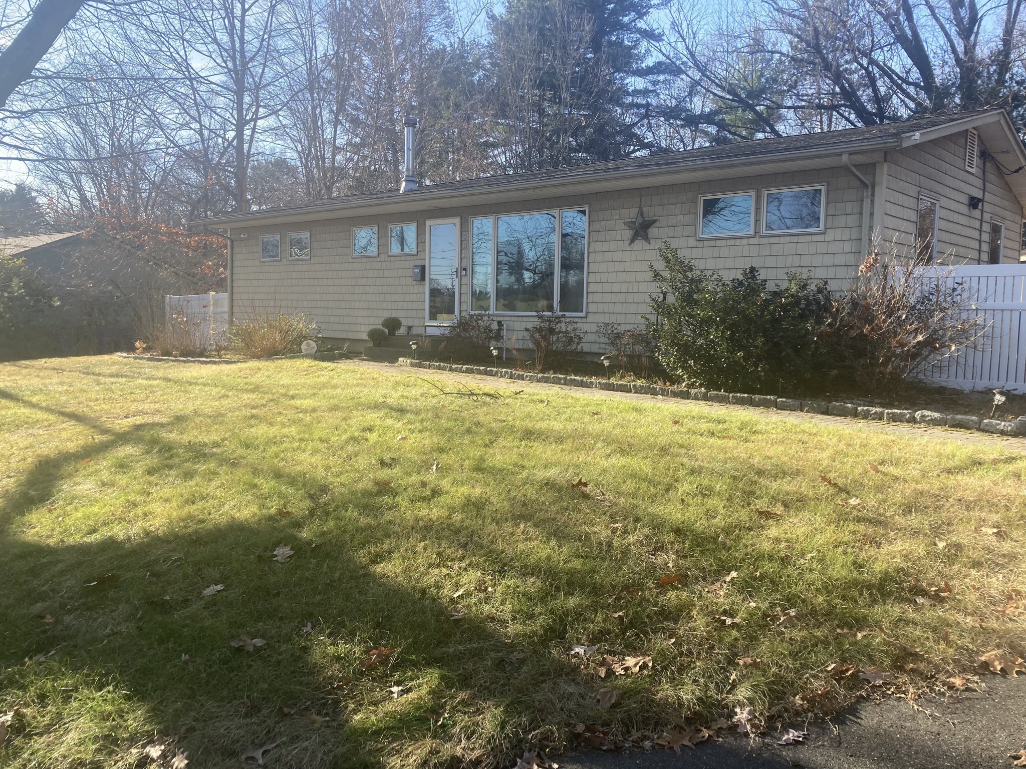 552 Dwight Rd, Springfield, MA 01108 - Image 1