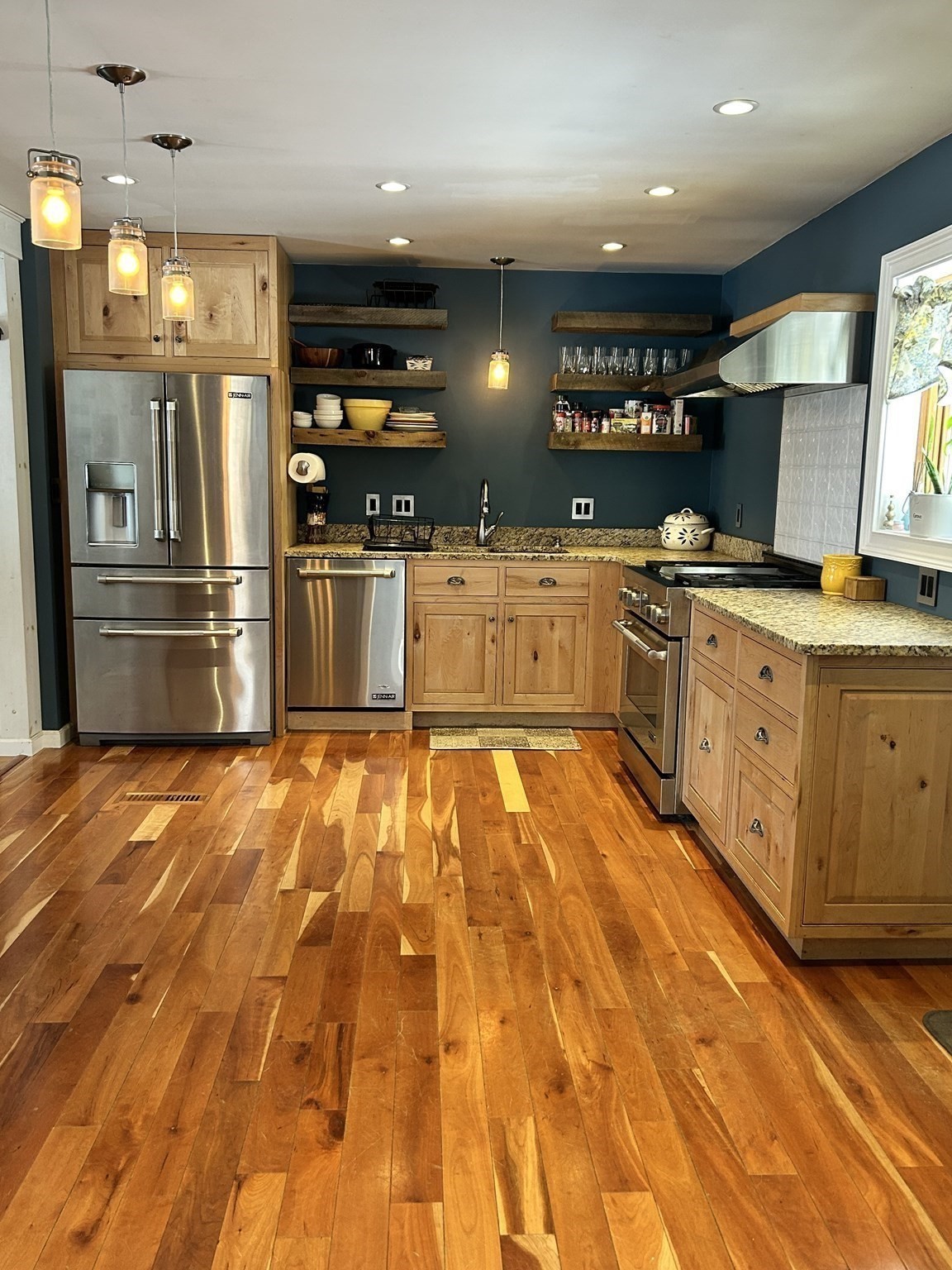 552 Dwight Rd, Springfield, MA 01108 - Image 12