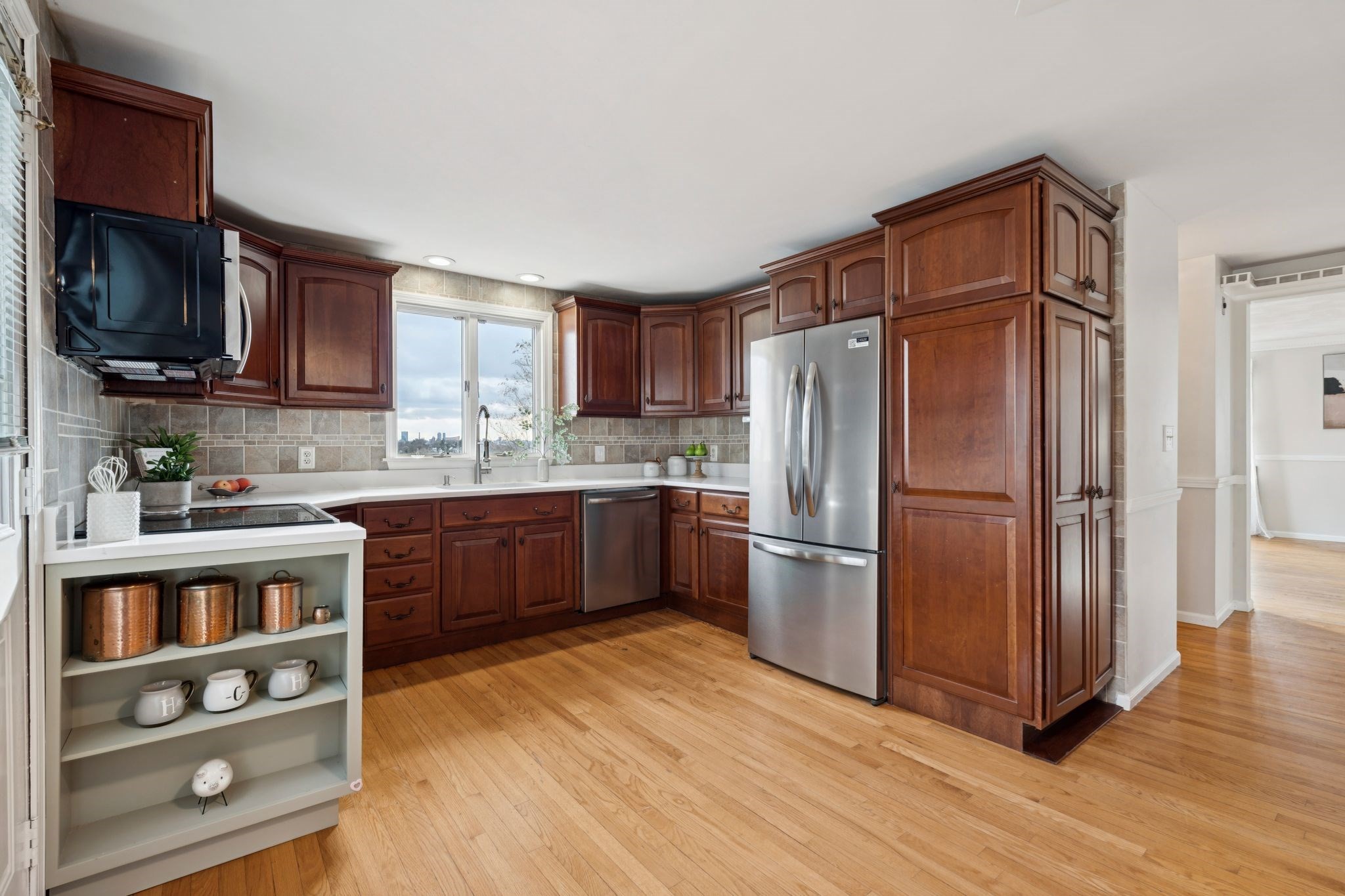 27 Temple St, Melrose, MA 02176 - Image 3