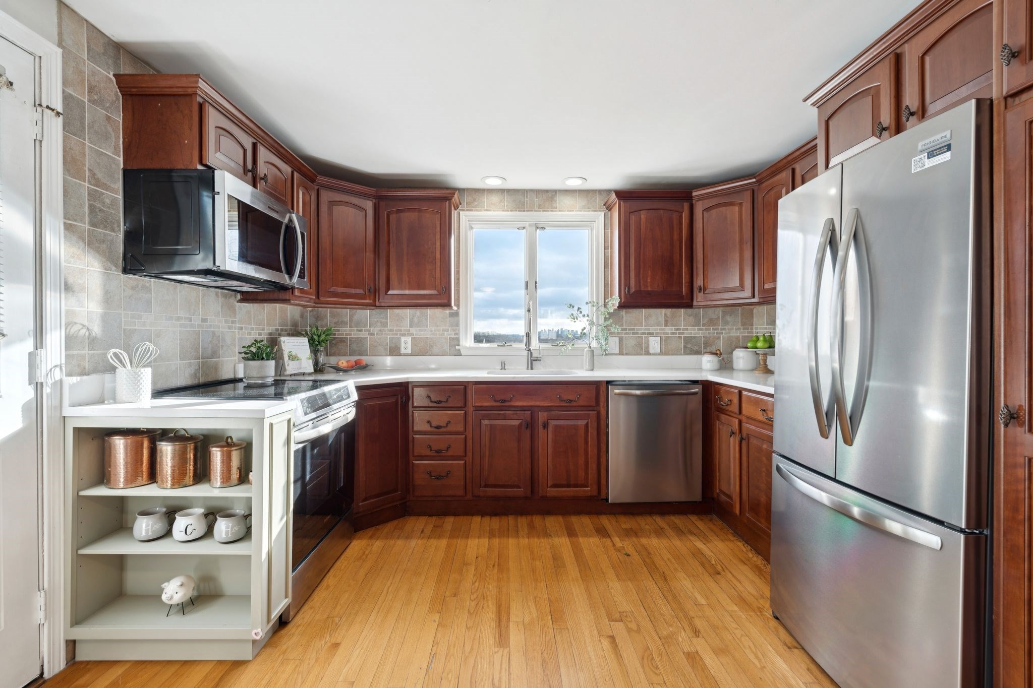 27 Temple St, Melrose, MA 02176 - Image 5