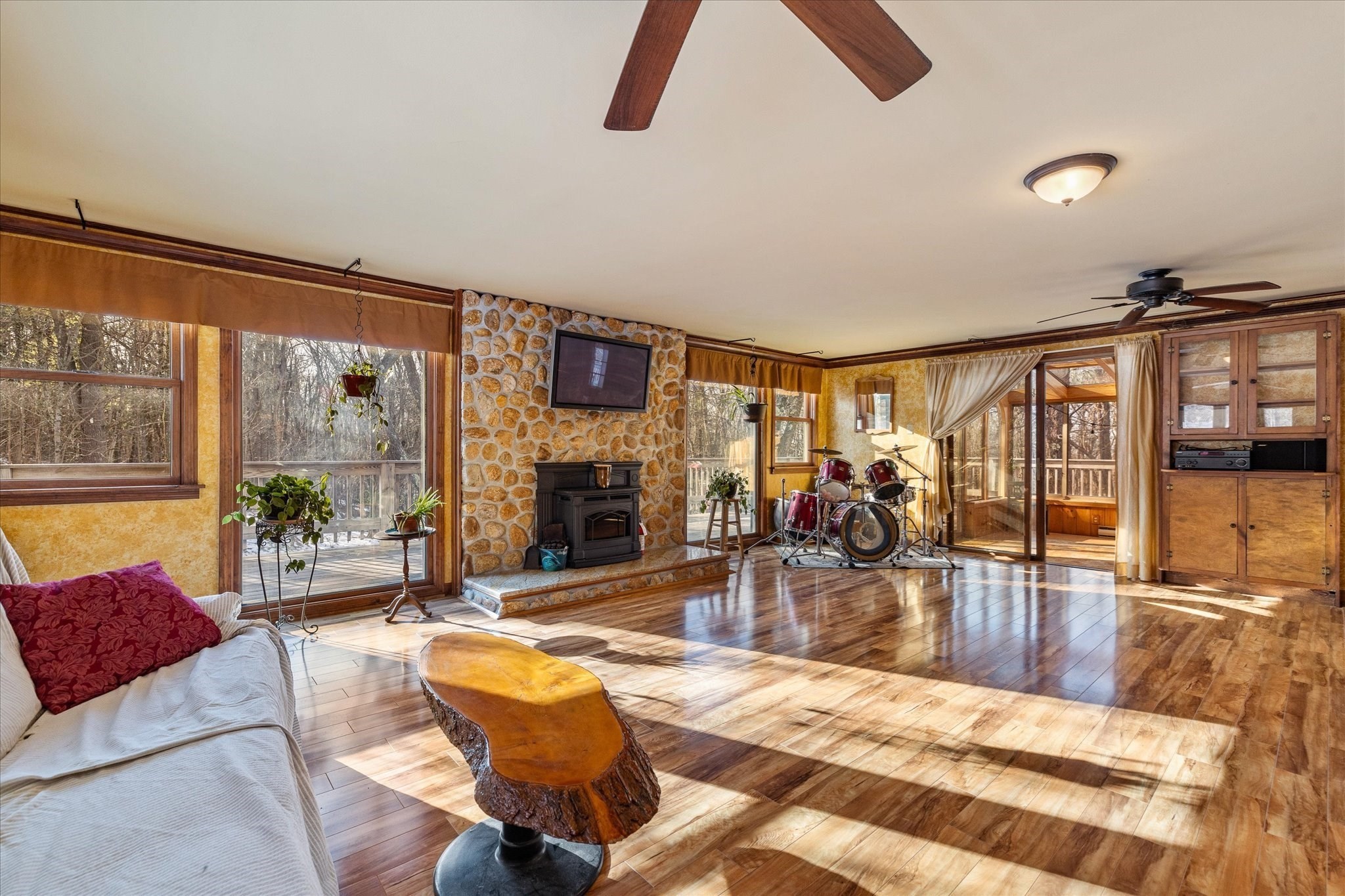 100 Asnebumskit Rd, Paxton, MA 01612 - Image 5