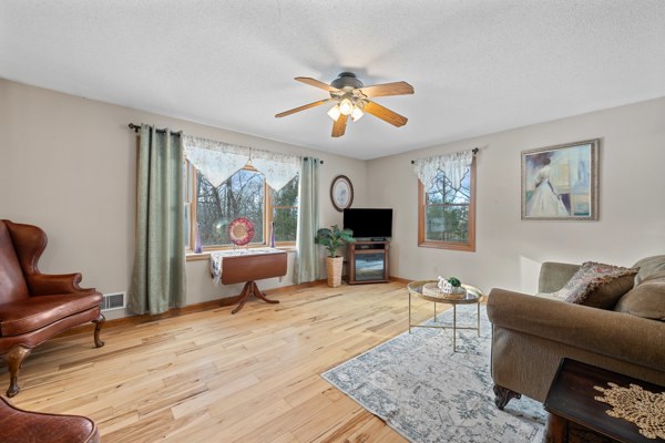 34 Lyman Barnes Rd, Brimfield, MA 01010 - Image 4