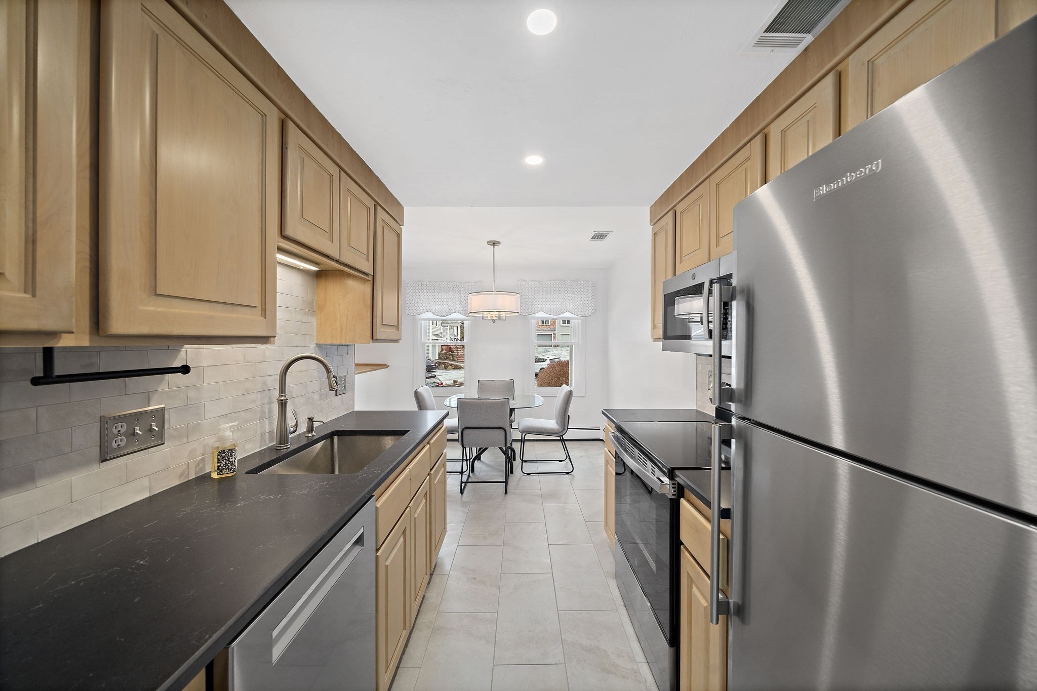 84 Walpole St Unit 3L, Canton, MA 02021 - Image 3