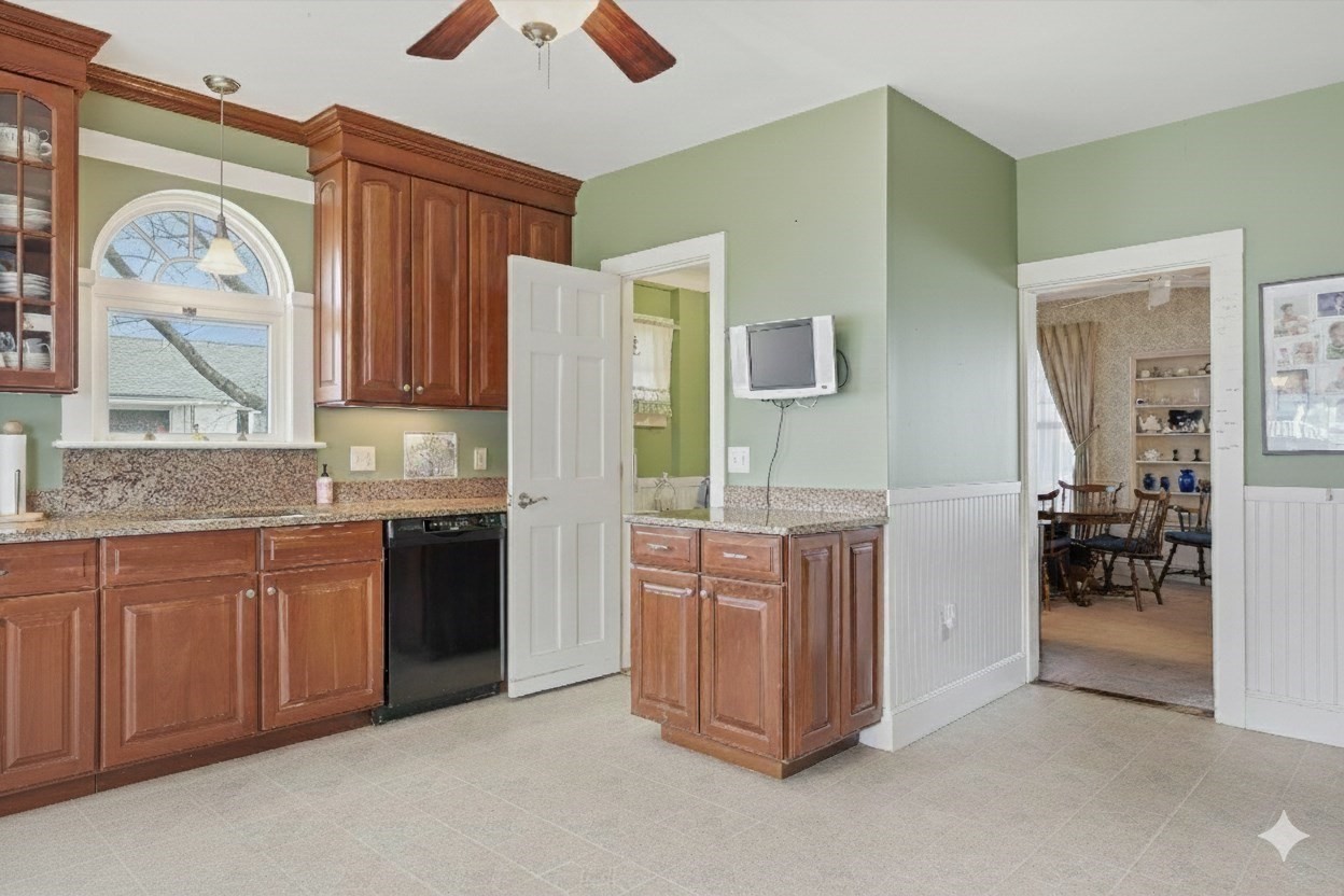 4 Beach Ave, Salem, MA 01970 - Image 14