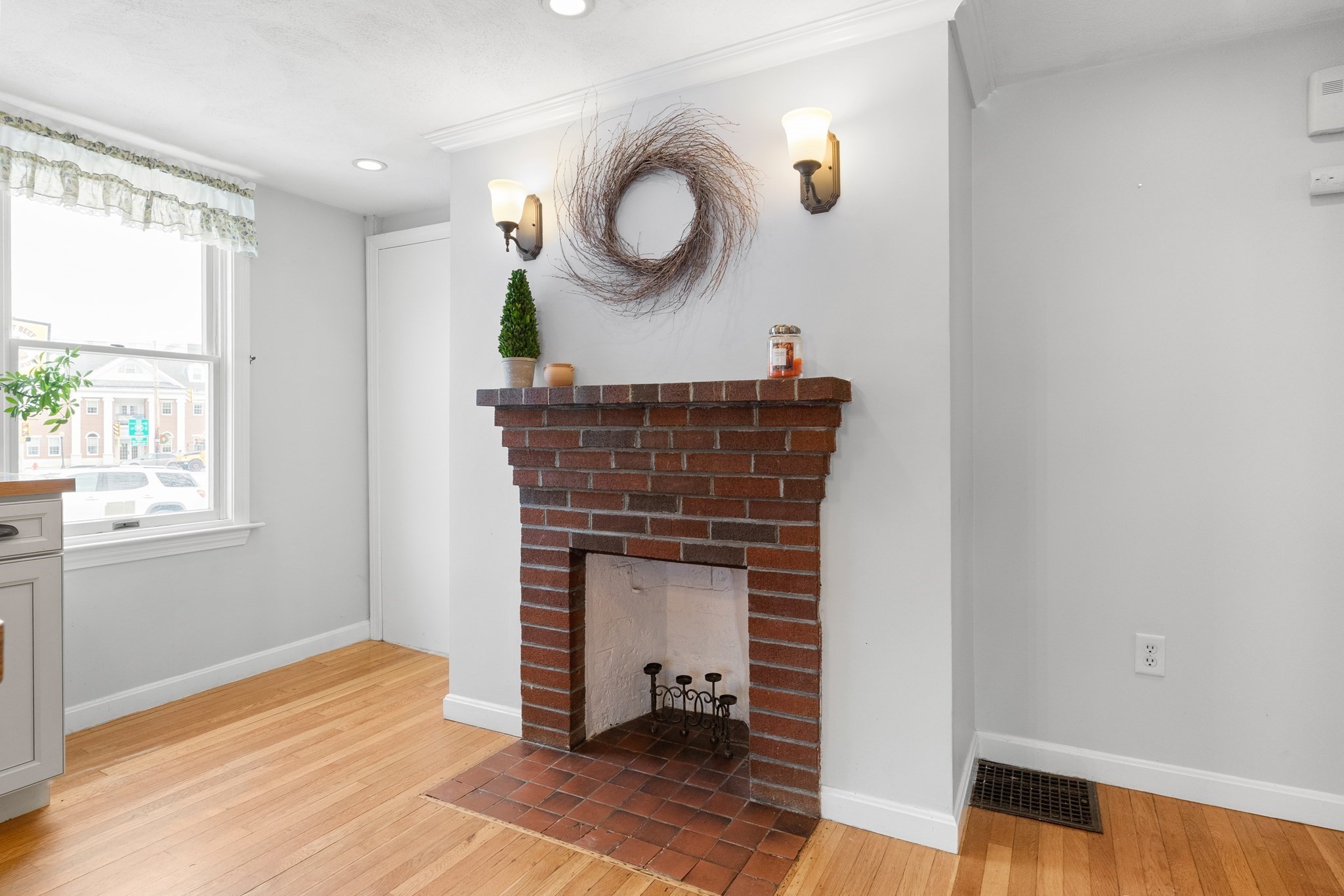 11 Central St, Georgetown, MA 01833 - Image 3