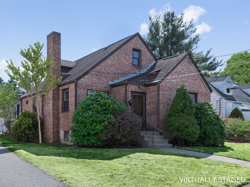 48 Albert Street, Waltham, MA 02453 - Image 2