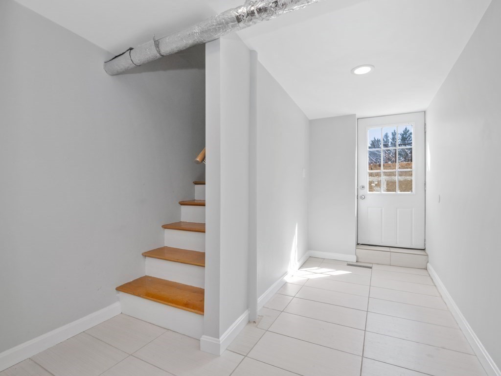 48 Albert Street, Waltham, MA 02453 - Image 31