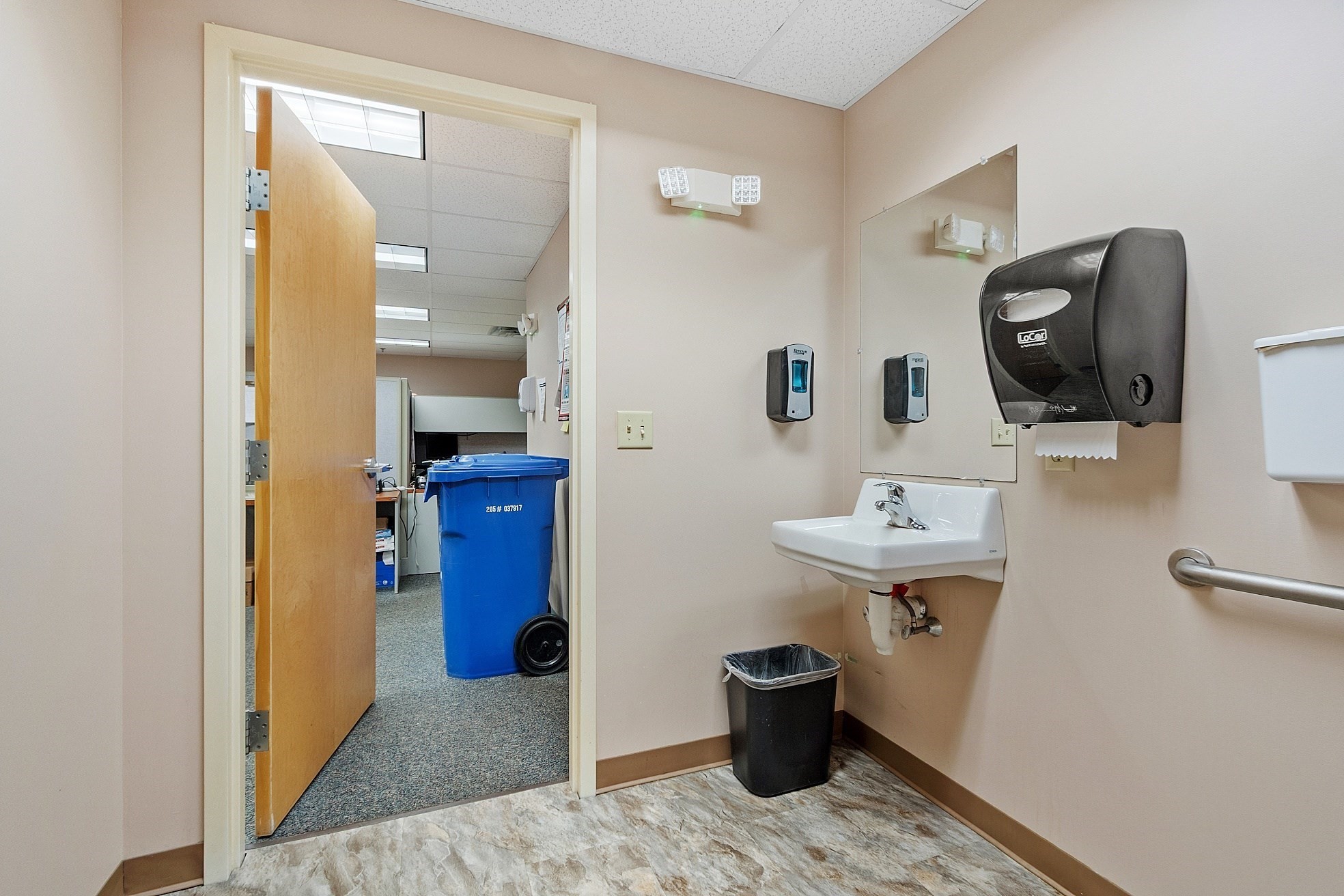 67 Whalon Street, Fitchburg, MA 01420 - Image 26