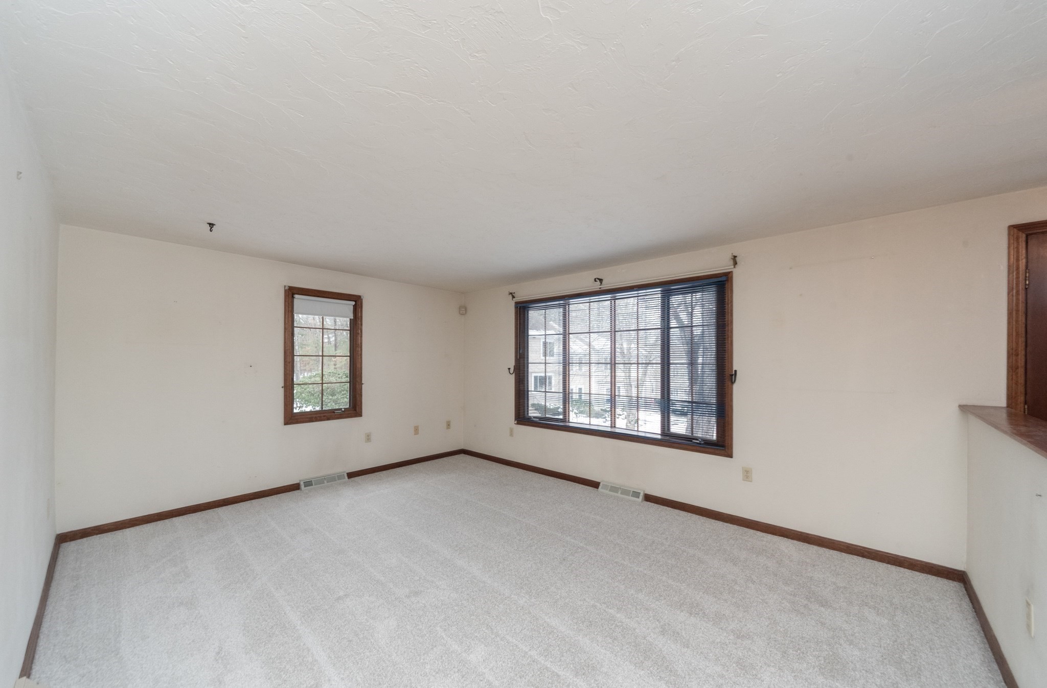 201 Cardinal Lane Unit 201, Tyngsborough, MA 01879 - Image 12