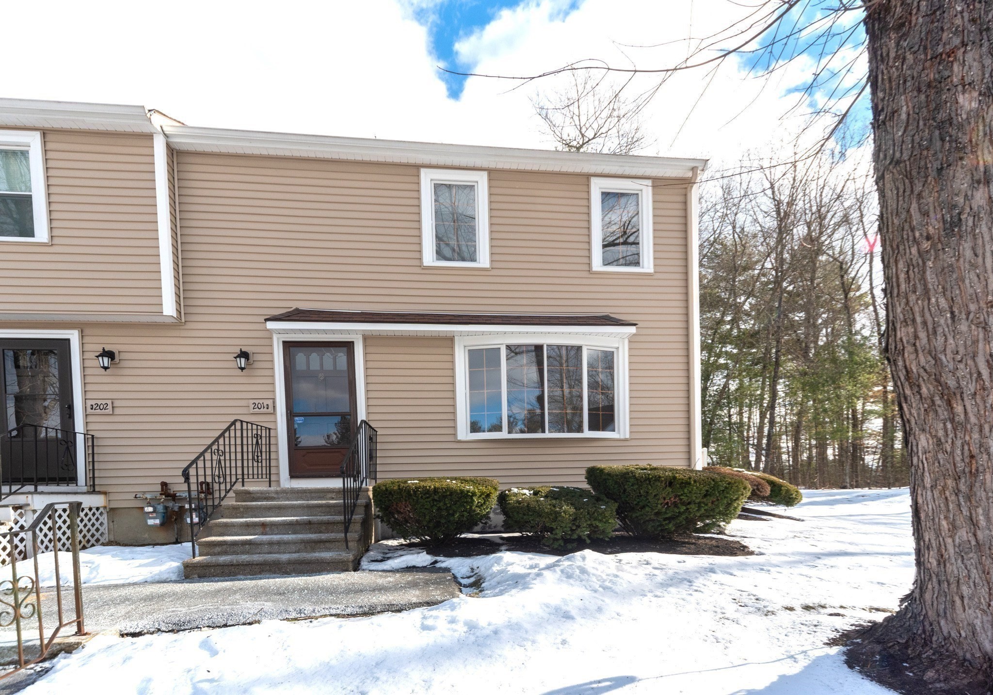 201 Cardinal Lane Unit 201, Tyngsborough, MA 01879 - Image 23