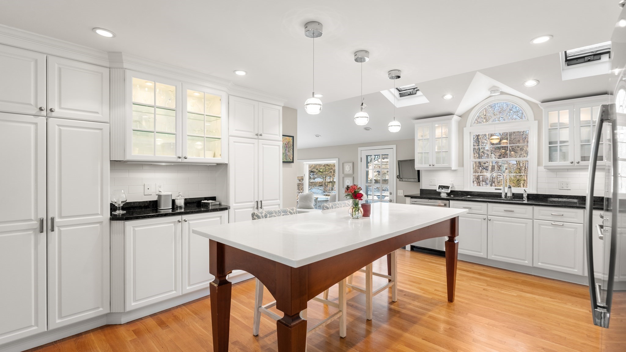 72 Columbine Rd, Milton, MA 02186 - Image 2