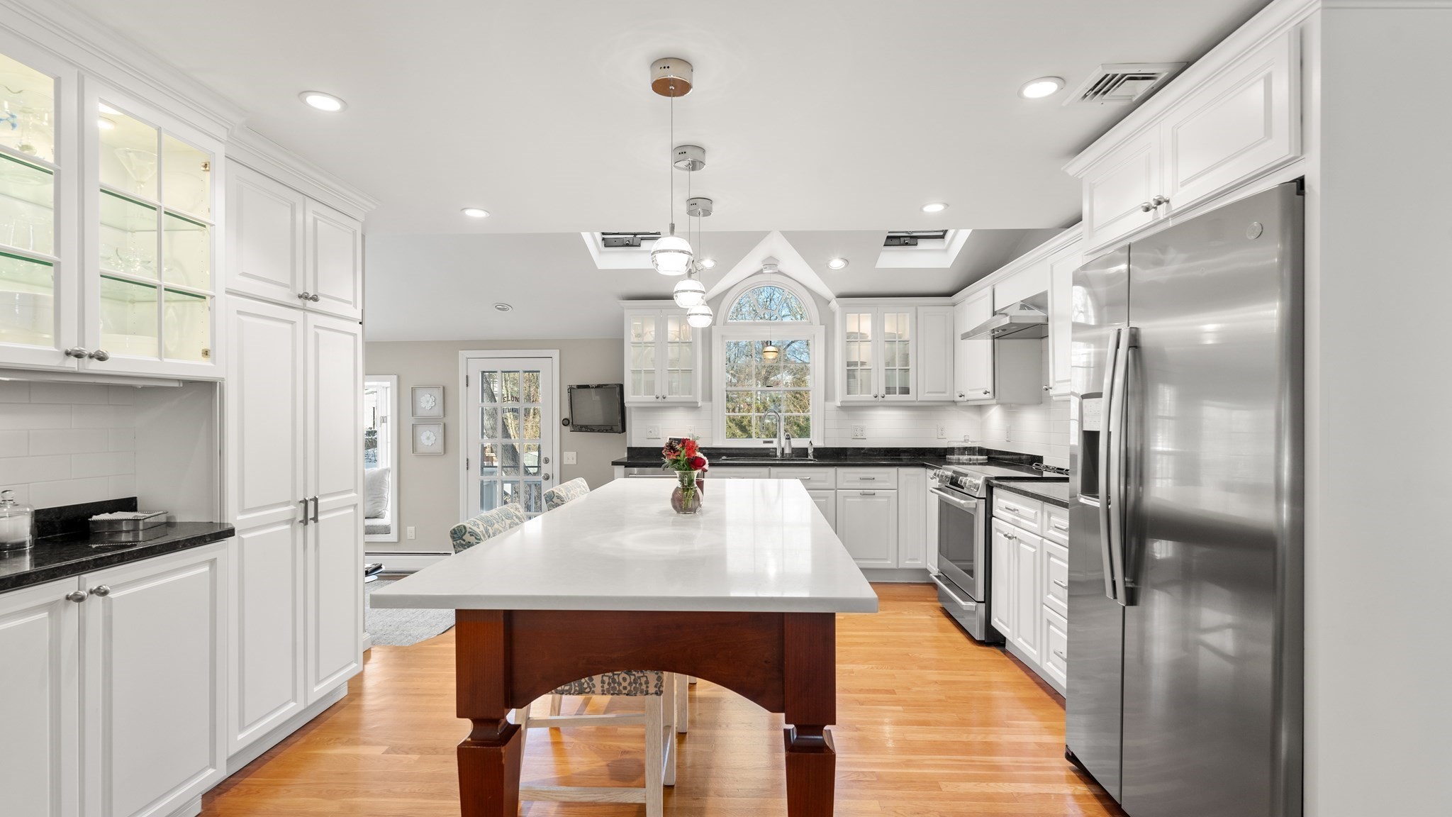 72 Columbine Rd, Milton, MA 02186 - Image 3