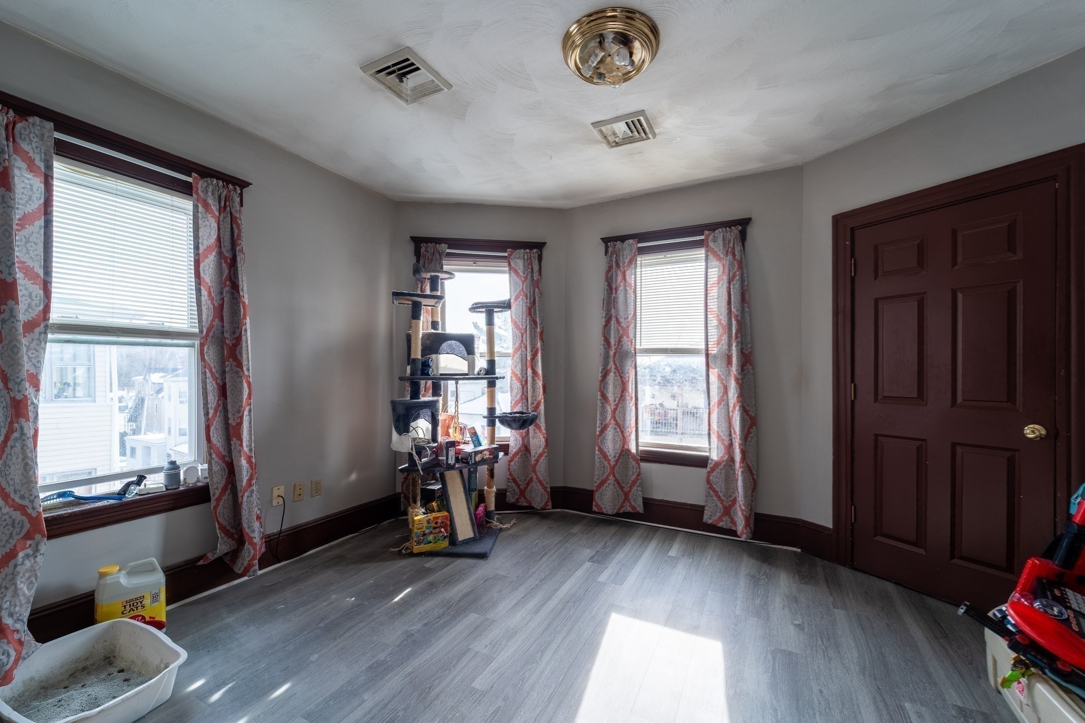 6 Lund St, Worcester, MA 01607 - Image 8
