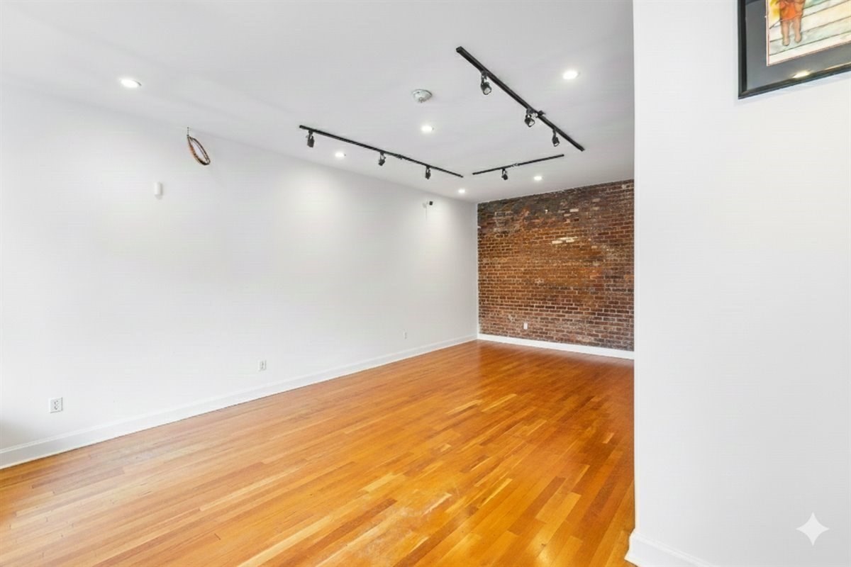 585 Columbus Ave, Symphony, Boston, MA 02118 - Image 3