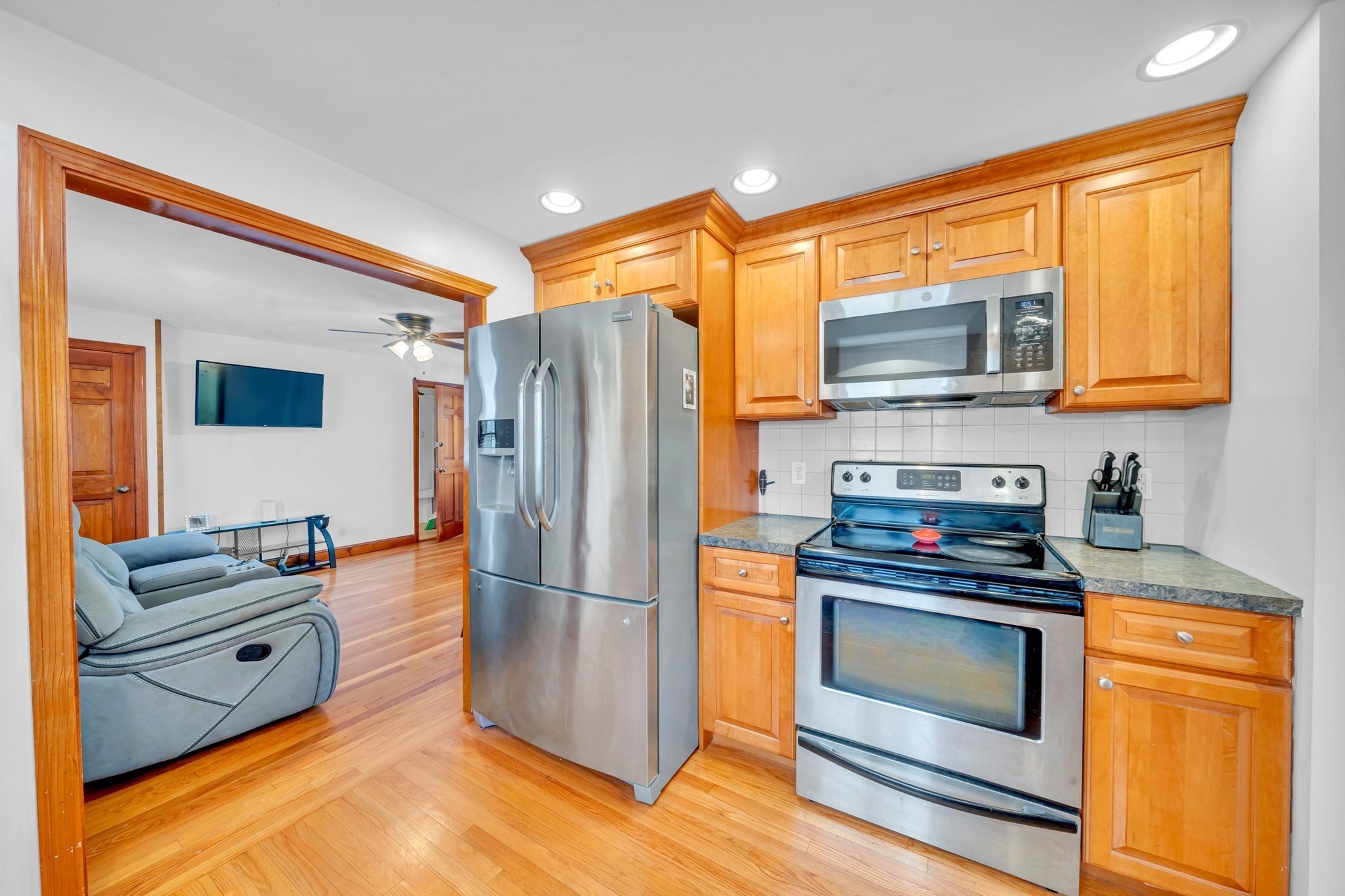 73 Waterhill St, Lynn, MA 01905 - Image 4