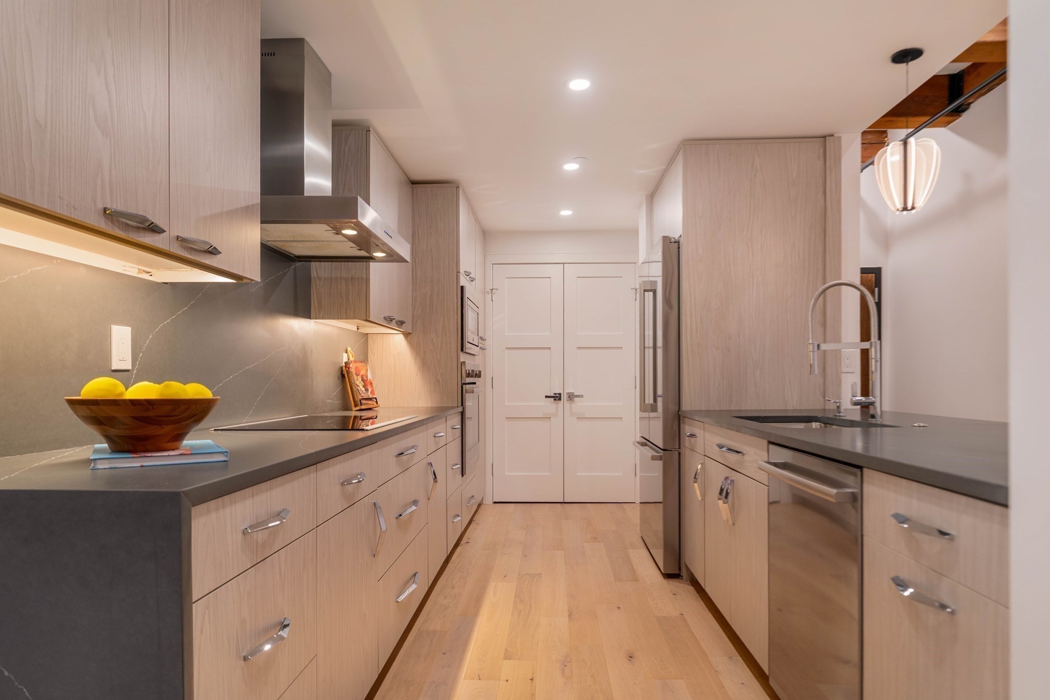 33 Sleeper Unit 409A, Seaport, Boston, MA 02210 - Image 13