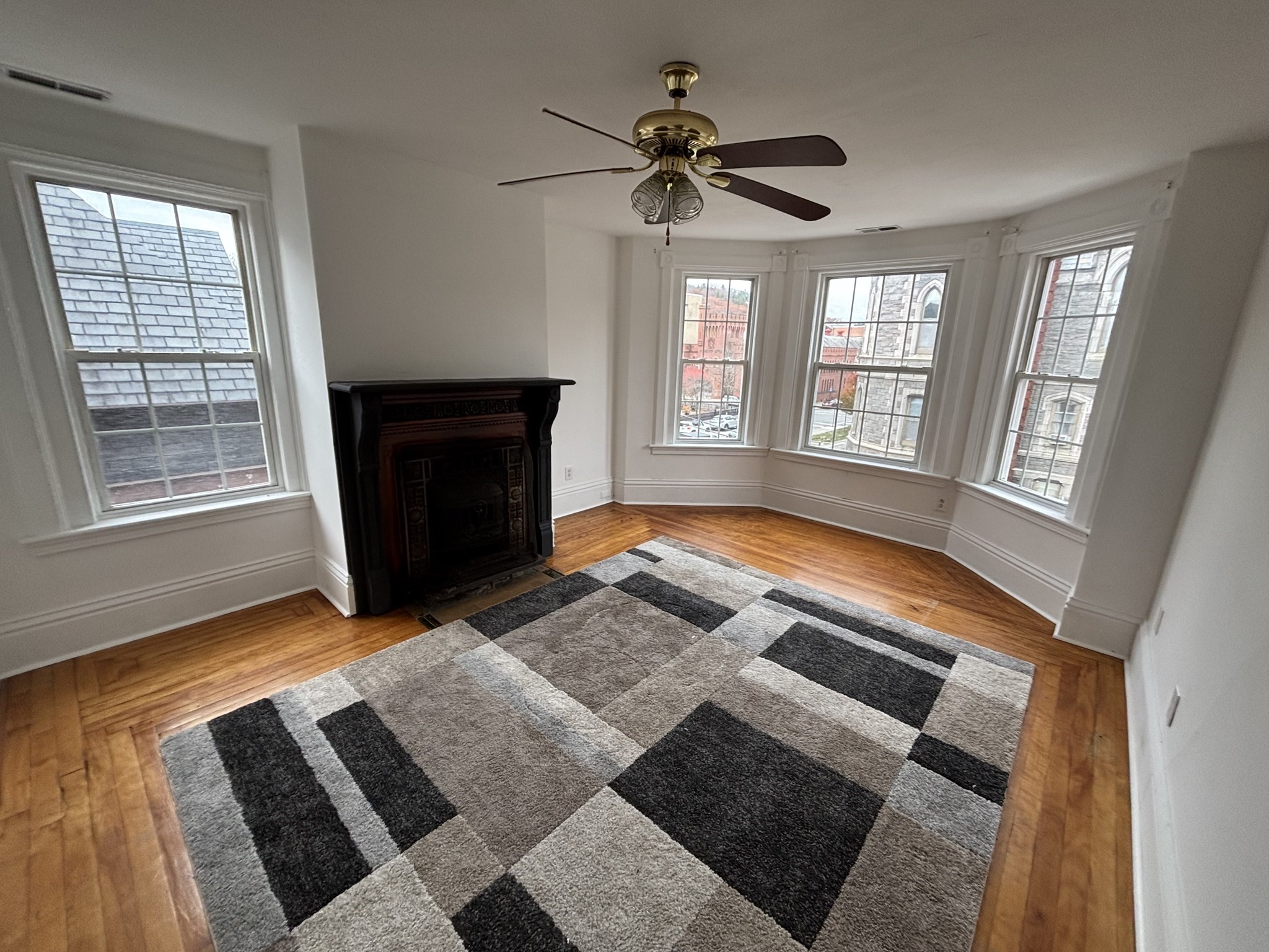 18 Hartwell St, Fitchburg, MA 01420 - Image 15