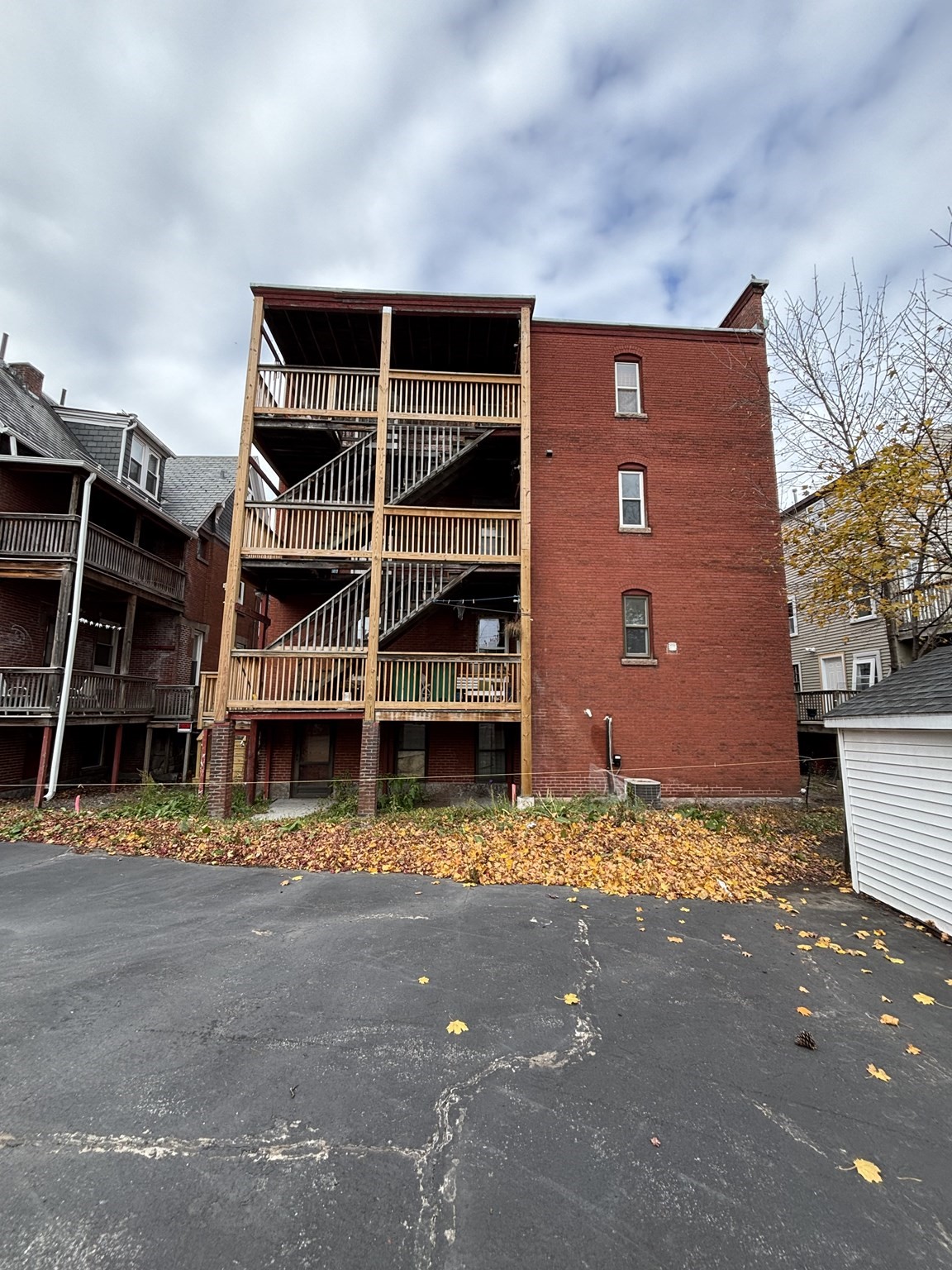 18 Hartwell St, Fitchburg, MA 01420 - Image 42