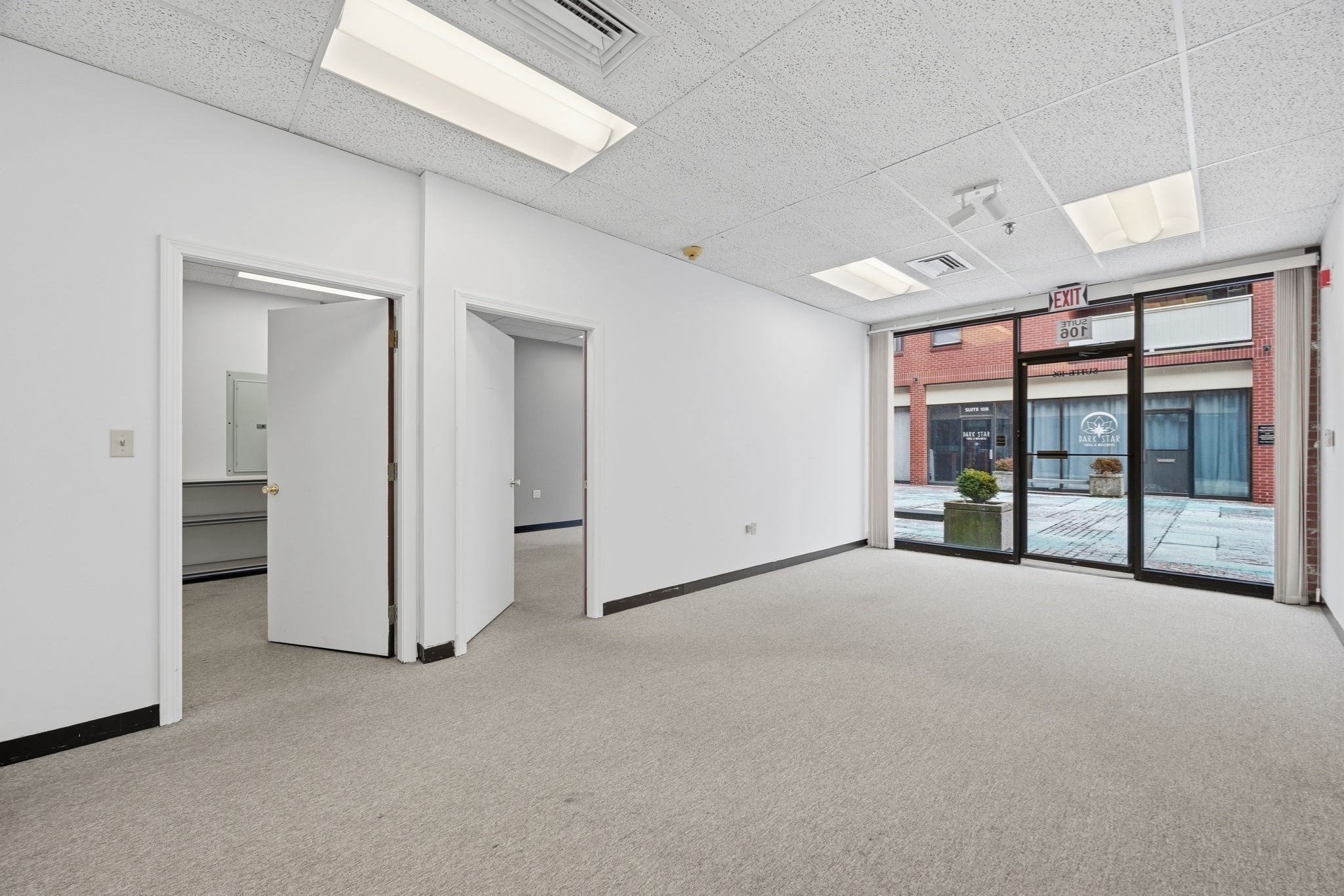 20 Central St Unit 106, Salem, MA 01970 - Image 1