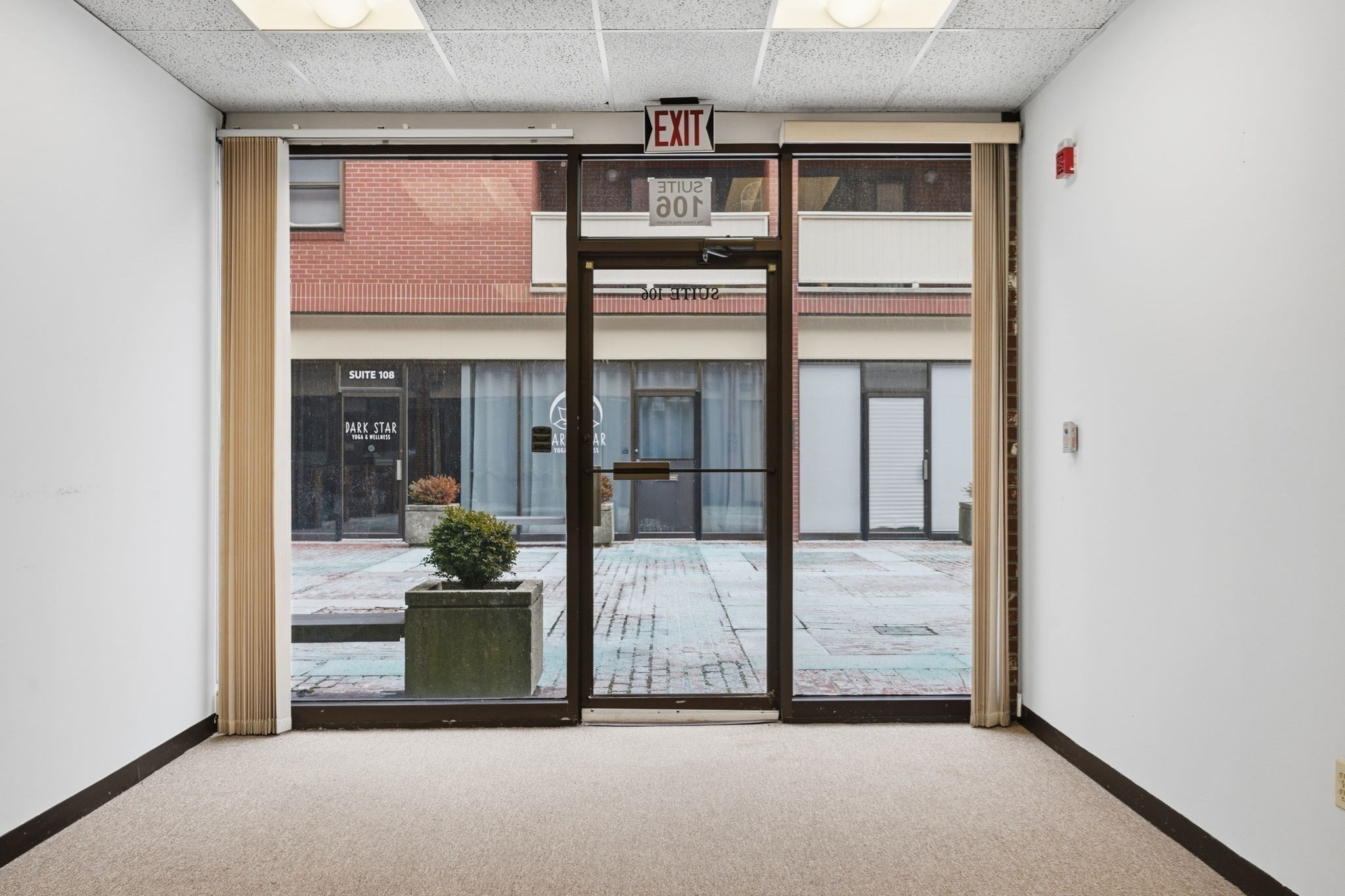 20 Central St Unit 106, Salem, MA 01970 - Image 3