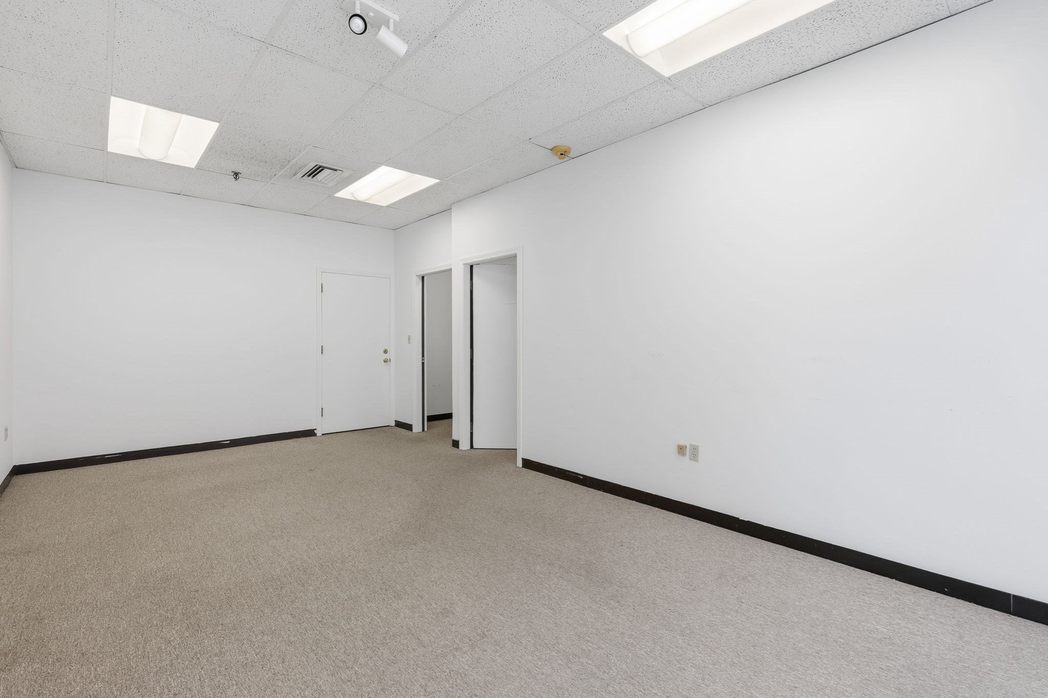 20 Central St Unit 106, Salem, MA 01970 - Image 5