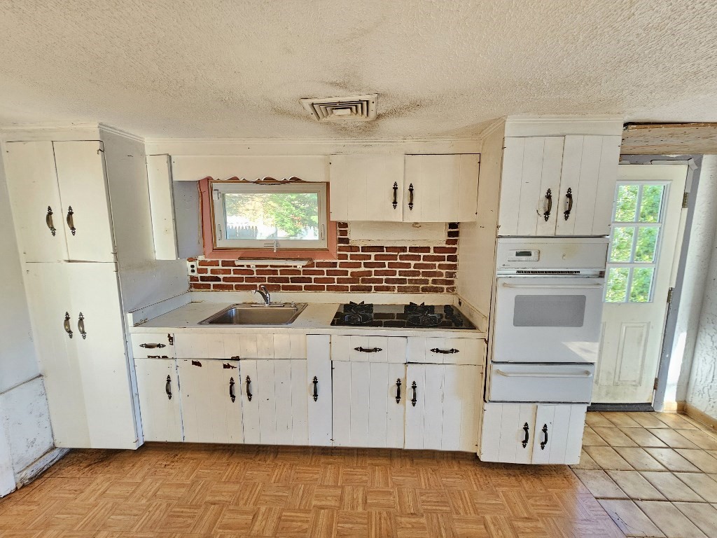 94 Clark Rd, Spencer, MA 01562 - Image 9