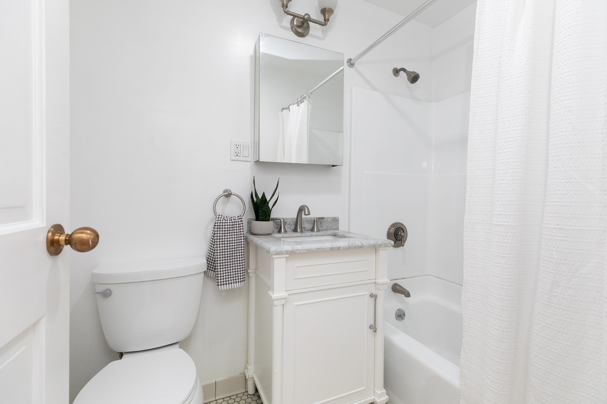 140 Charles St Unit FLOOR 3, Beacon Hill, Boston, MA 02114 - Image 13