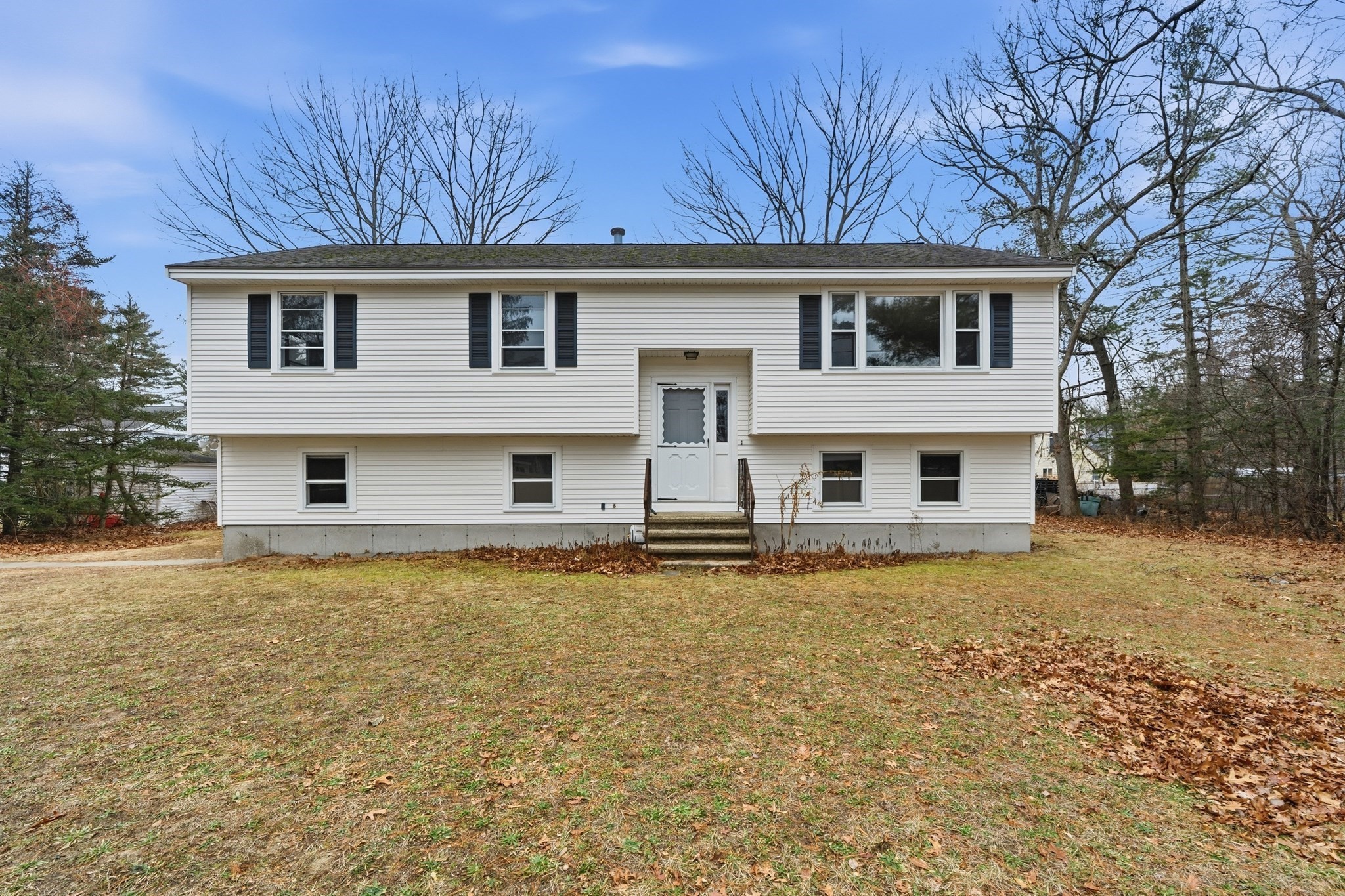 25 Greenhalge Street, Tewksbury, MA 01876