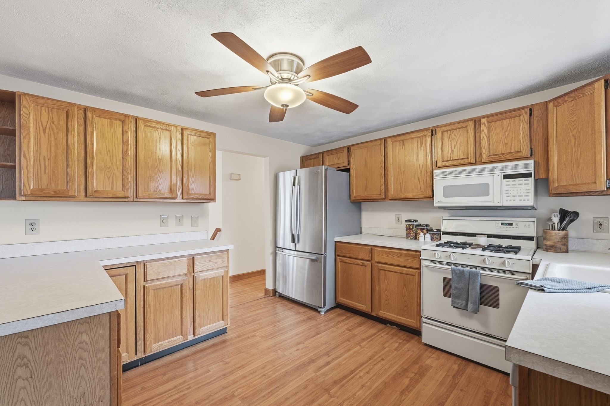 25 Greenhalge Street, Tewksbury, MA 01876 - Image 8