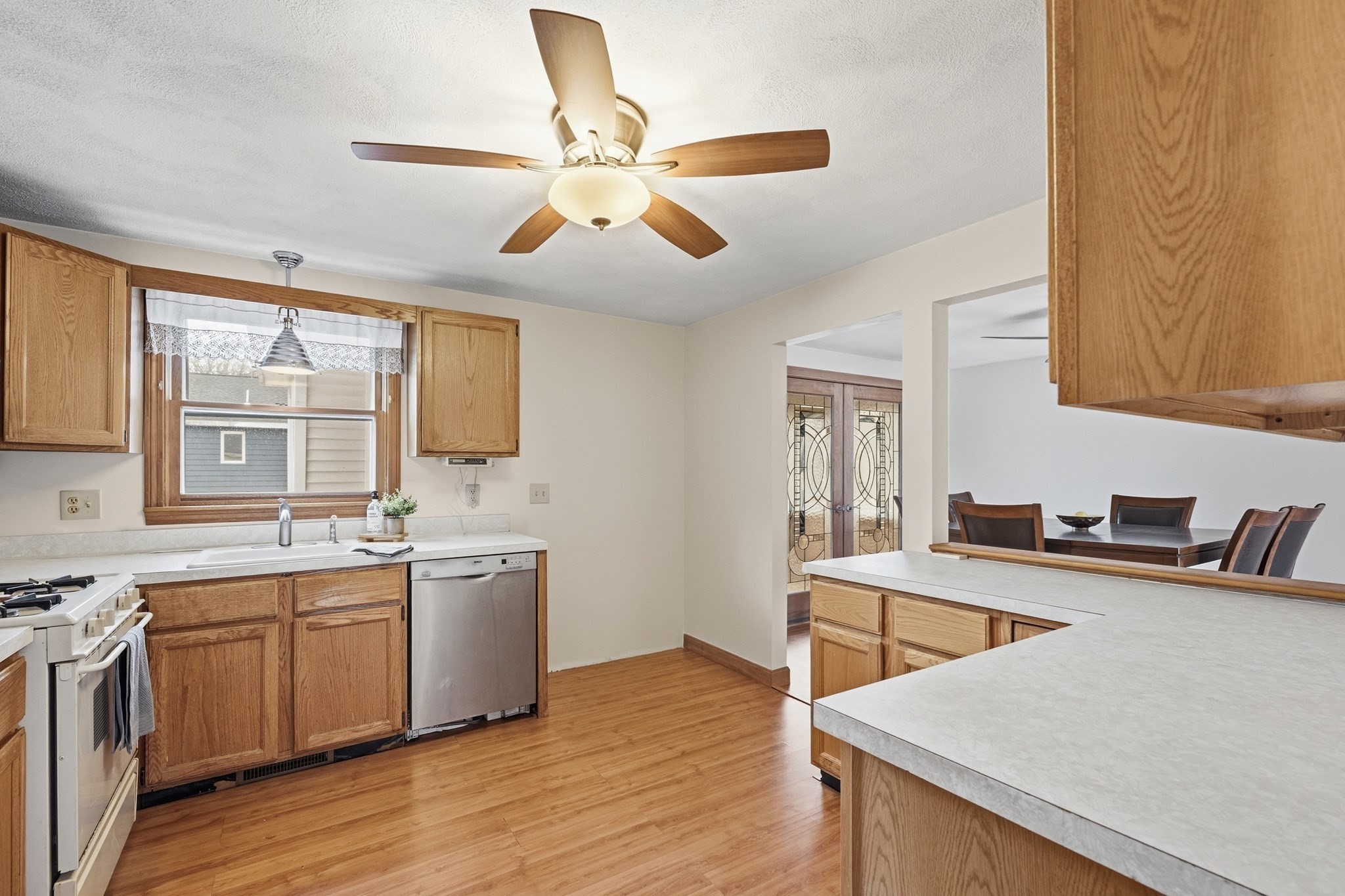 25 Greenhalge Street, Tewksbury, MA 01876 - Image 9