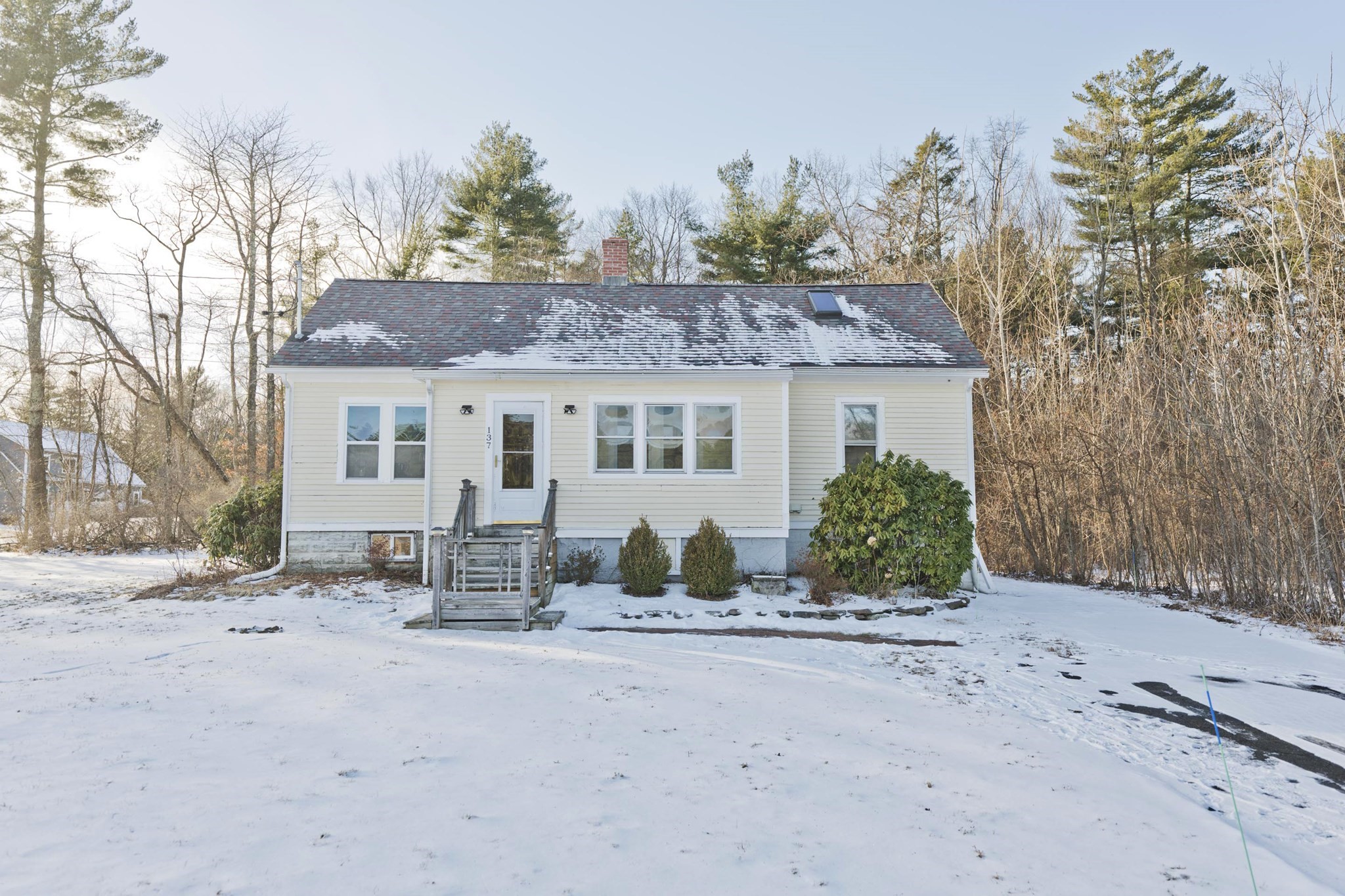 137 Old Amherst Rd, Belchertown, MA 01007 - Image 1
