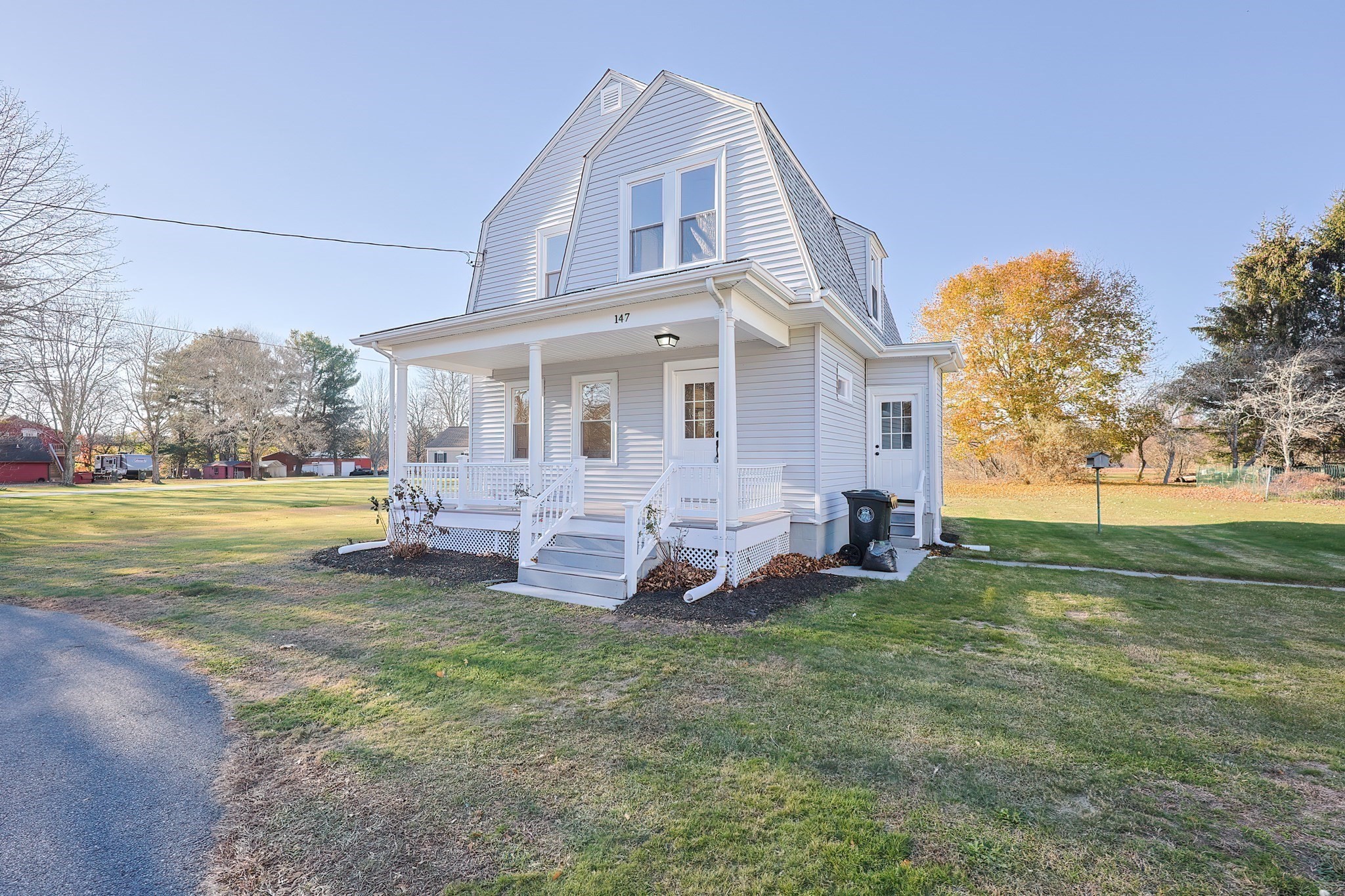 147 Bushee Rd, Swansea, MA 02777 - Image 1