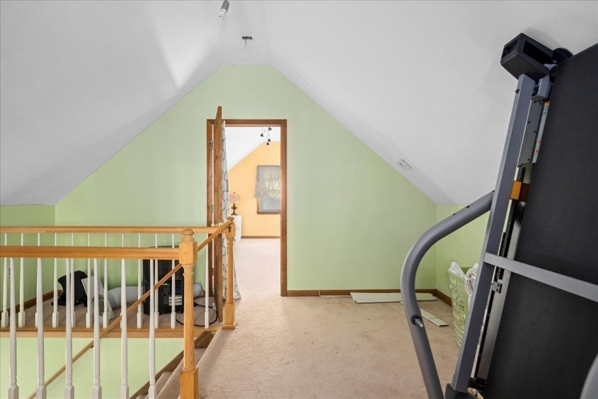 34 Scandinavia Ave, Worcester, MA 01603 - Image 22