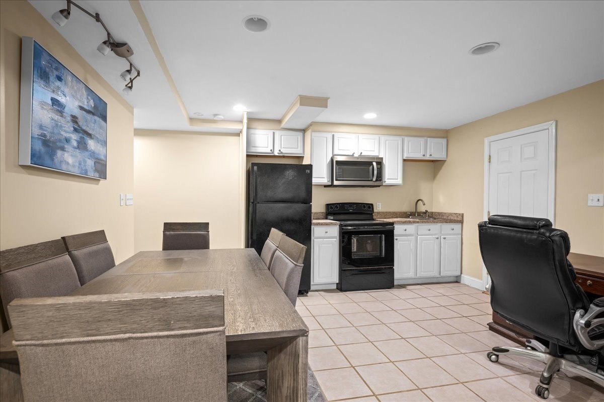 34 Scandinavia Ave, Worcester, MA 01603 - Image 23