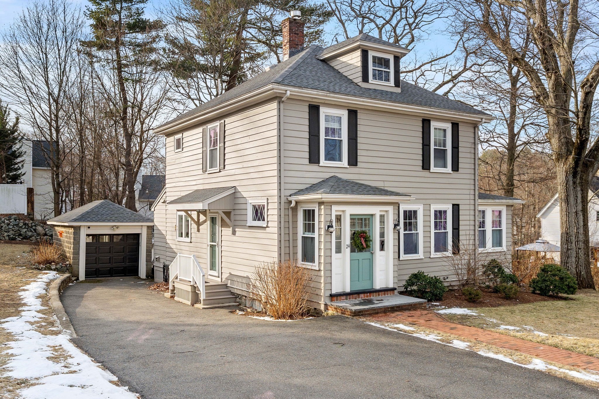 24 Gladstone St, Wakefield, MA 01880 - Image 2