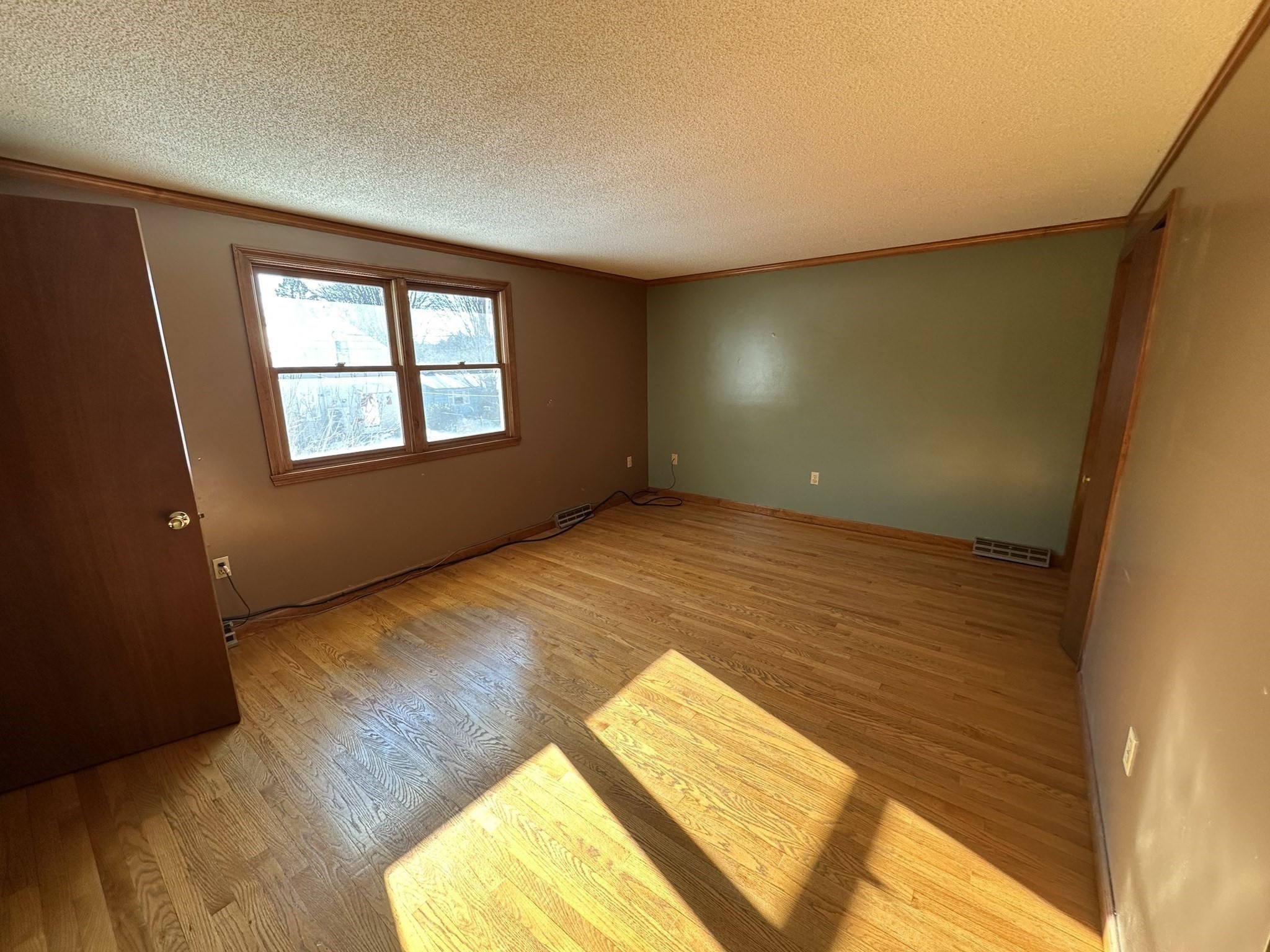 16 Blanding St, Springfield, MA 01151 - Image 13