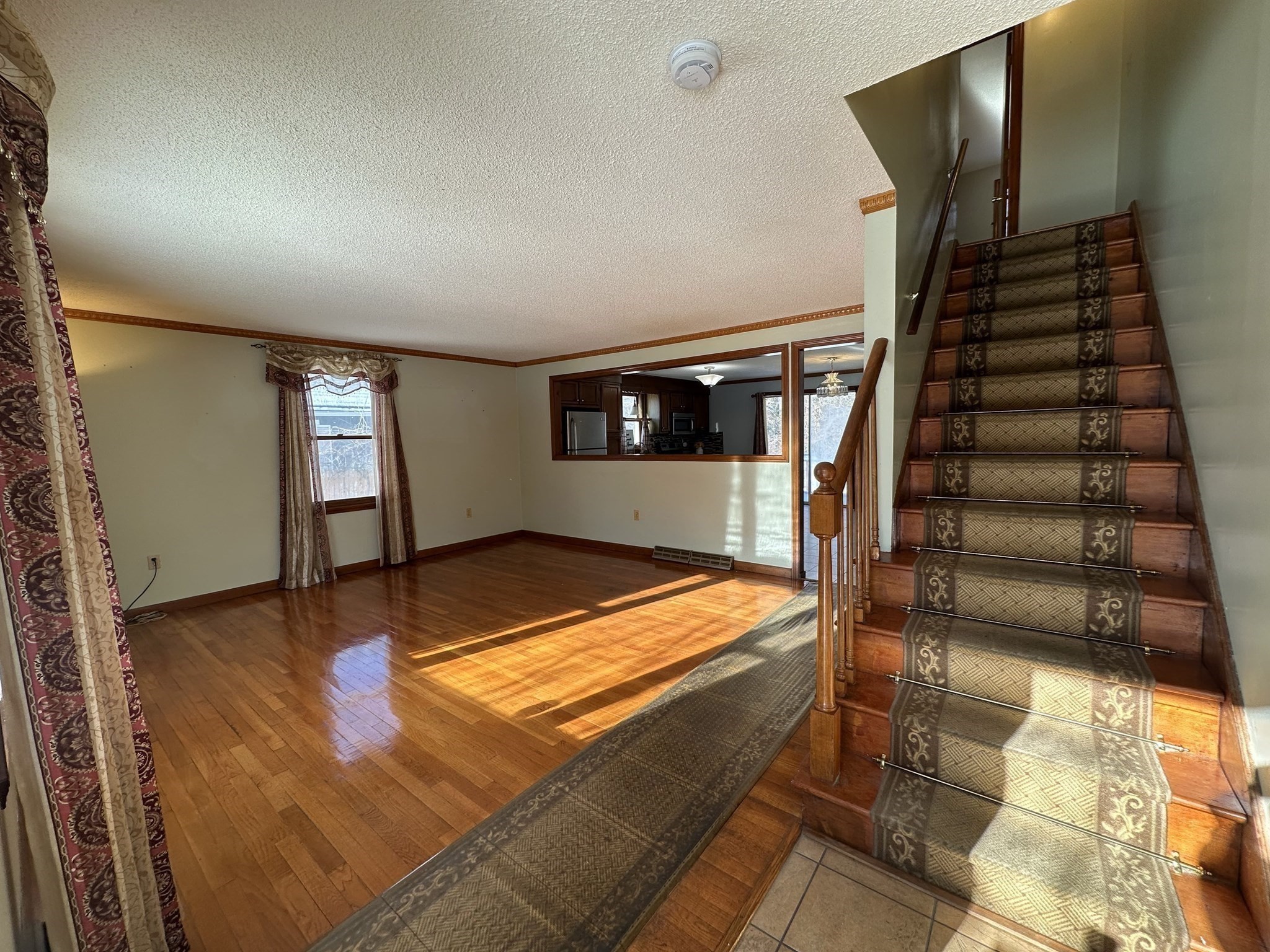 16 Blanding St, Springfield, MA 01151 - Image 3
