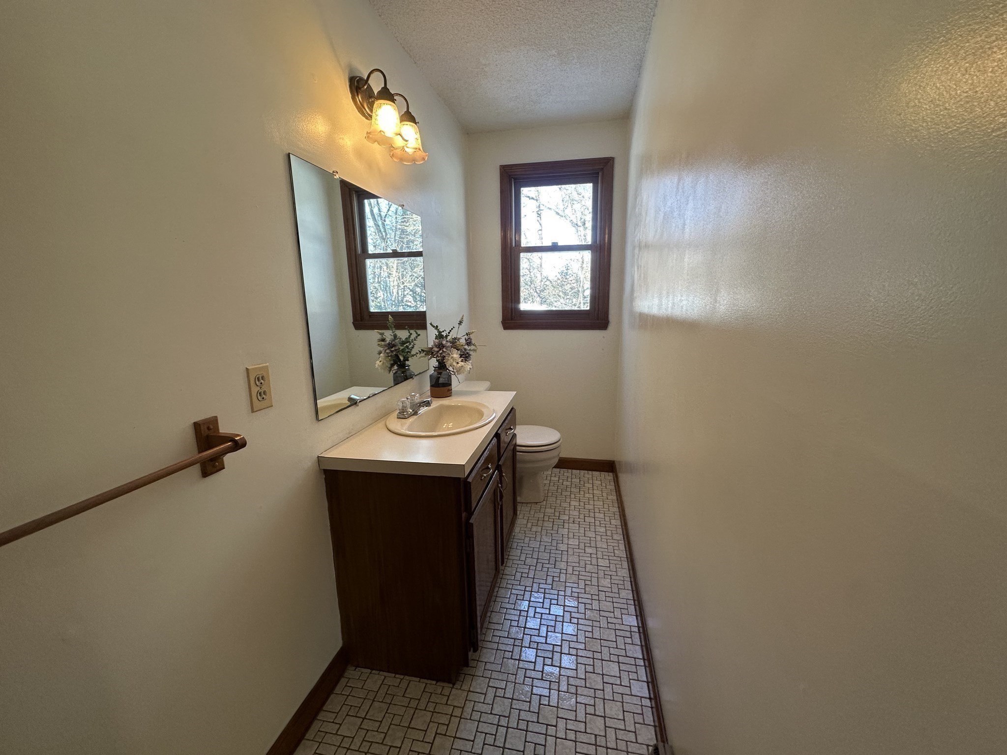 16 Blanding St, Springfield, MA 01151 - Image 26