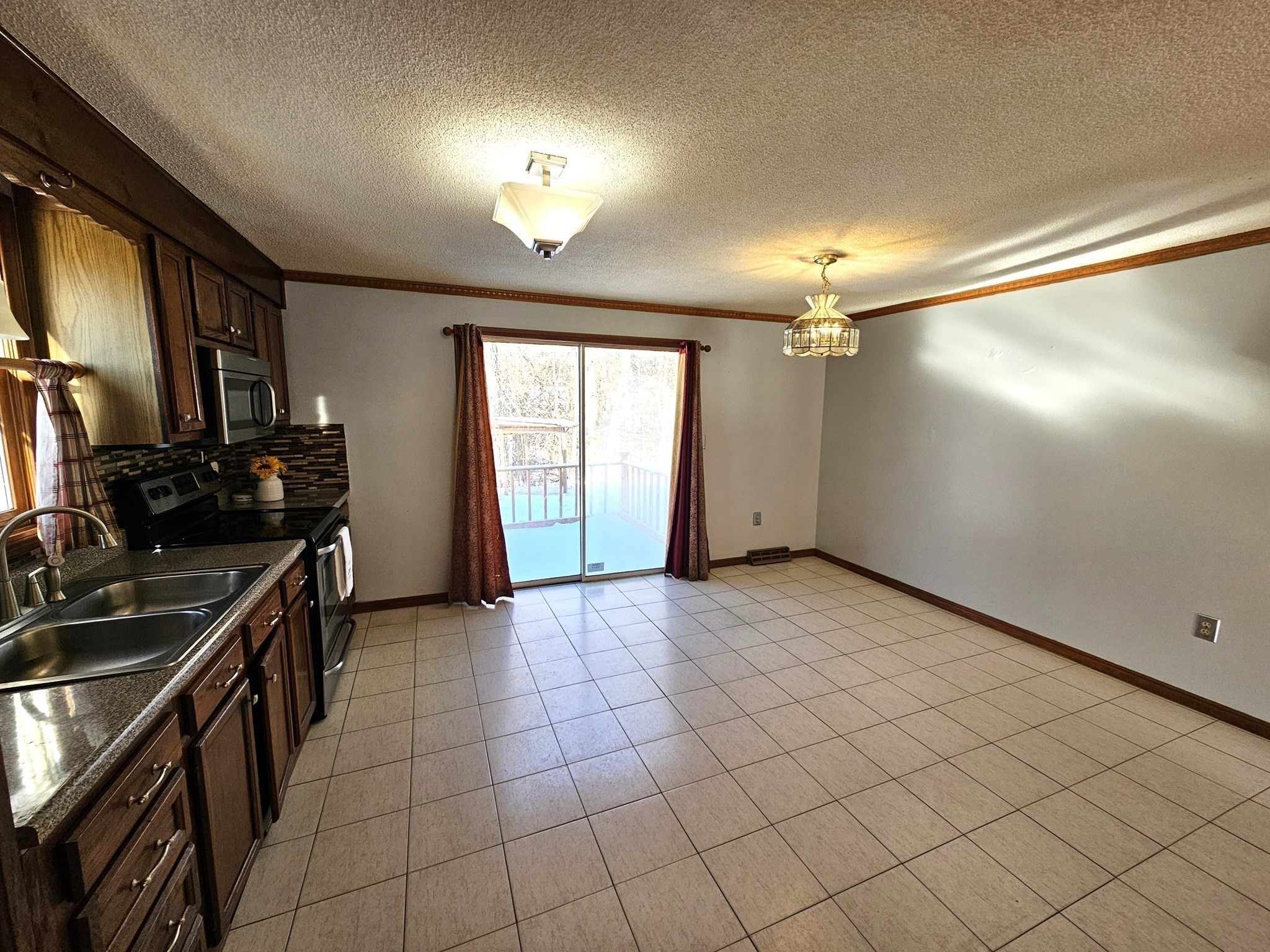 16 Blanding St, Springfield, MA 01151 - Image 5