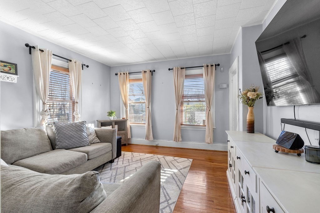 33 Menlo St, Brockton, MA 02301 - Image 8