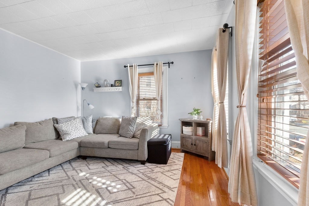 33 Menlo St, Brockton, MA 02301 - Image 9