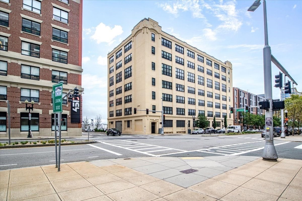 437 D St Unit 2C, Seaport, Boston, MA 02127 - Image 23