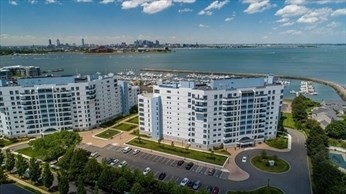 1001 Marina Dr