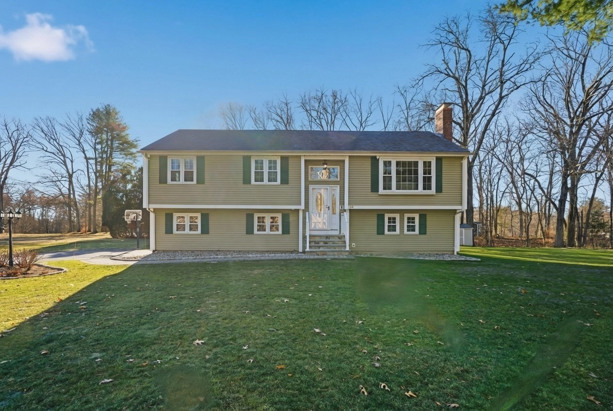 29 Thayer Street, Northborough, MA 01532