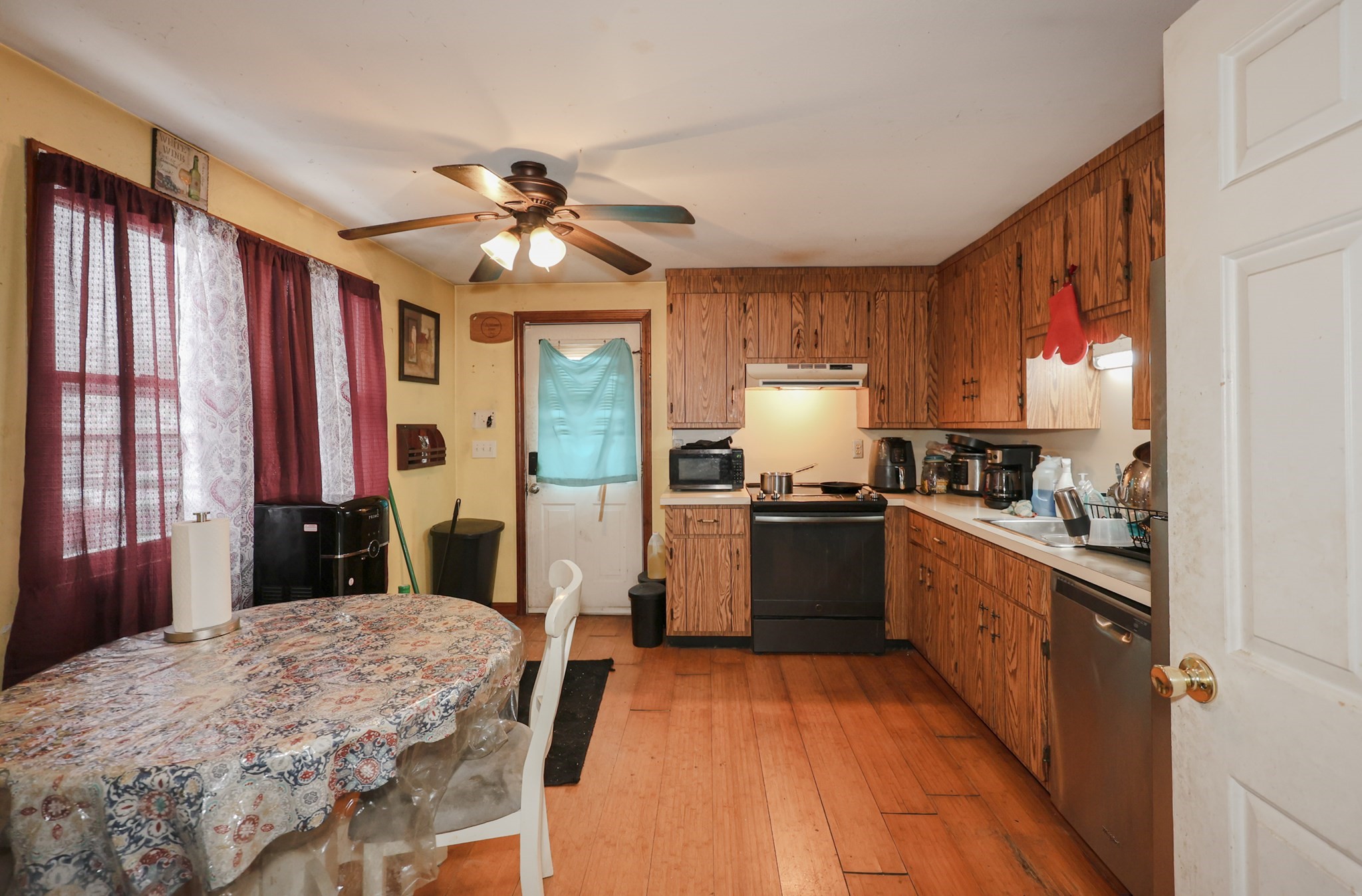 14 Morrill St, Brockton, MA 02302 - Image 2