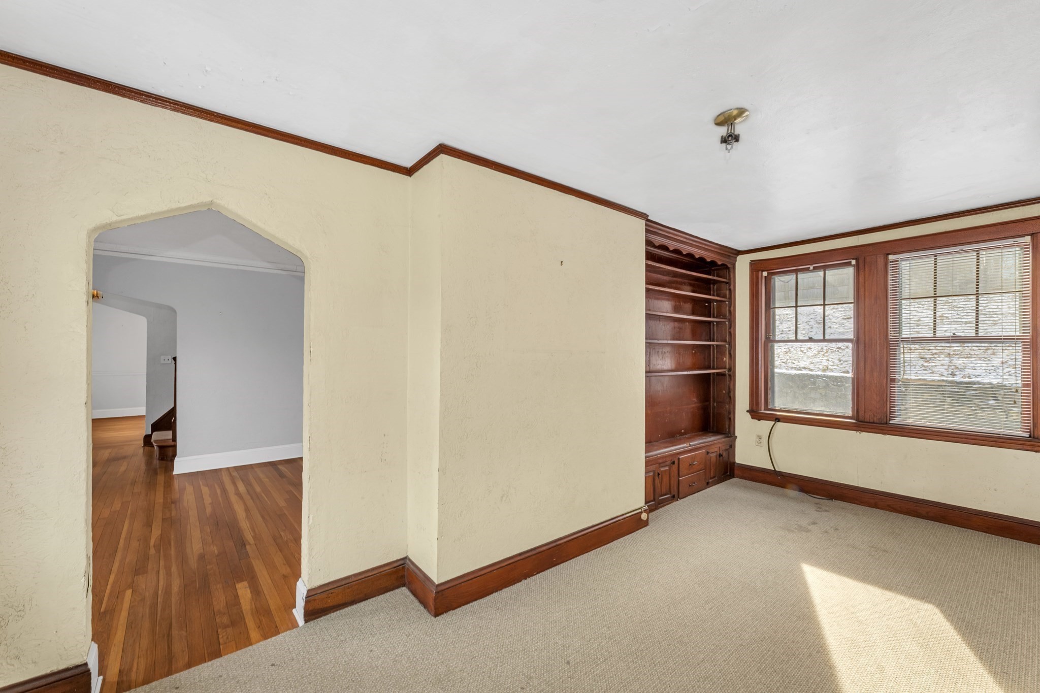 77 Undine Rd, Boston College, Boston, MA 02135 - Image 8