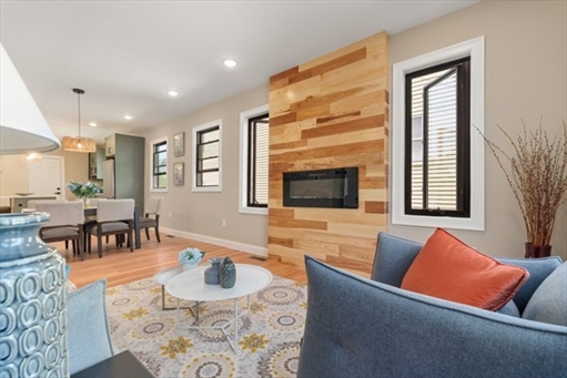 58 Dustin Street, Apt 1