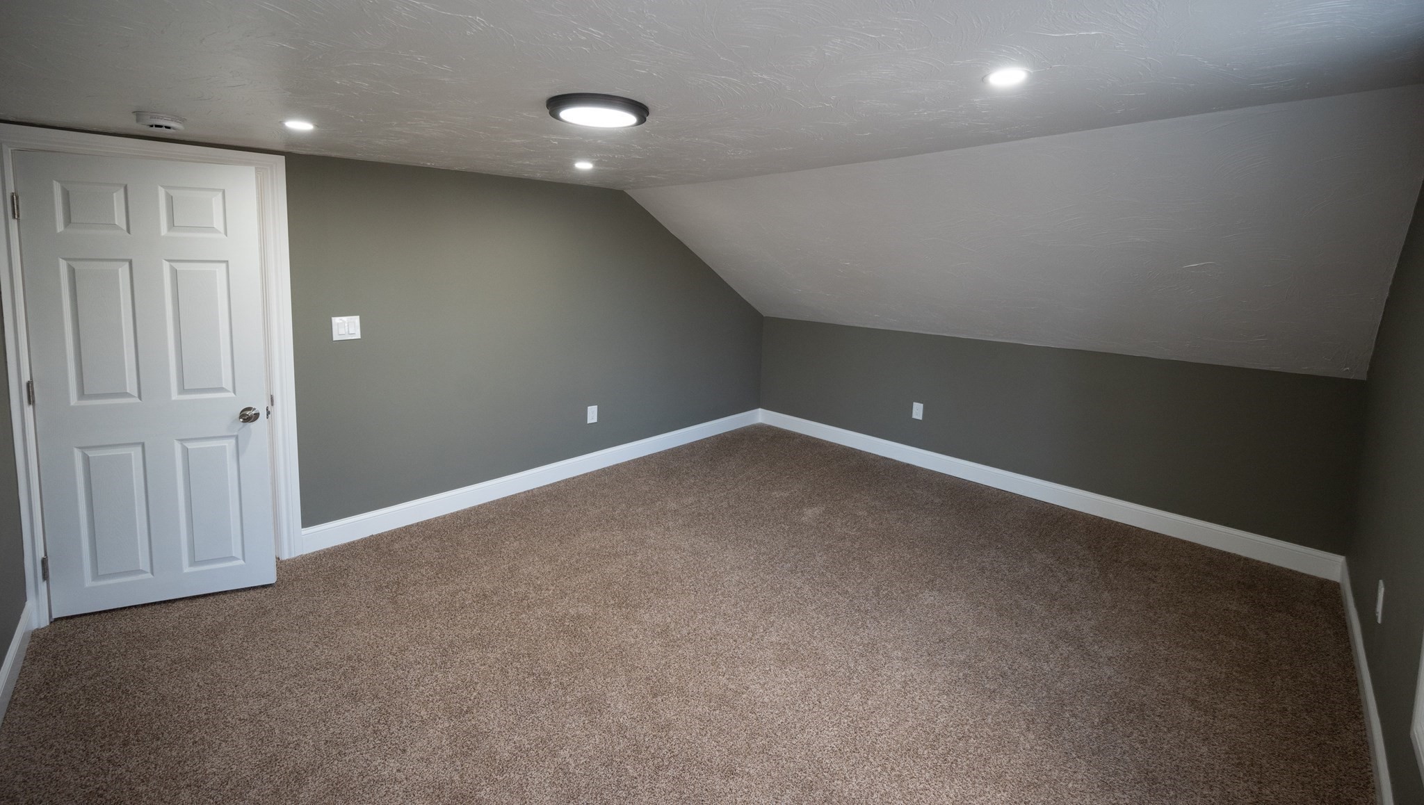 217 Spring St, Athol, MA 01331 - Image 13