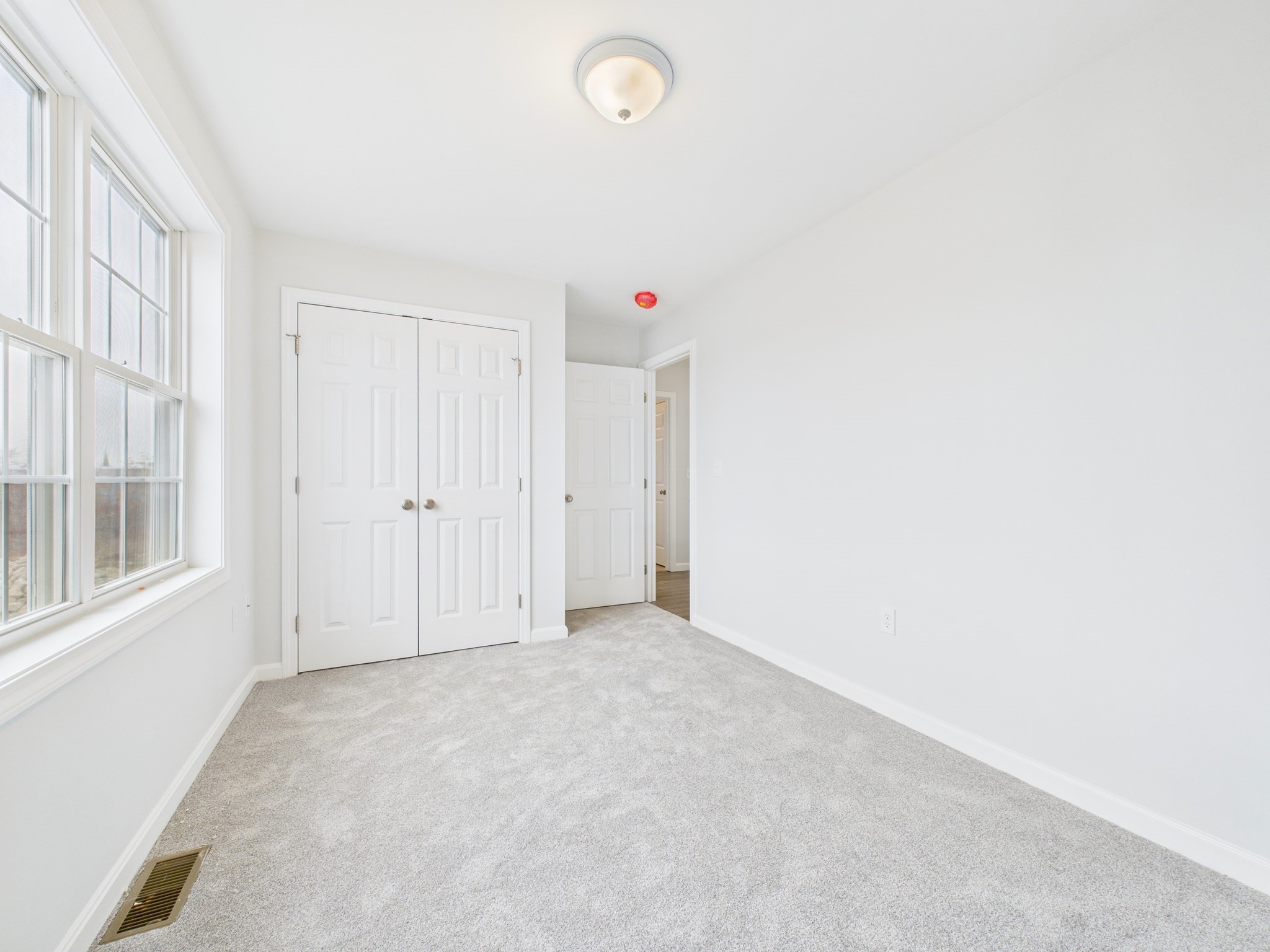 1 Lawrence, Fall River, MA 02721 - Image 17